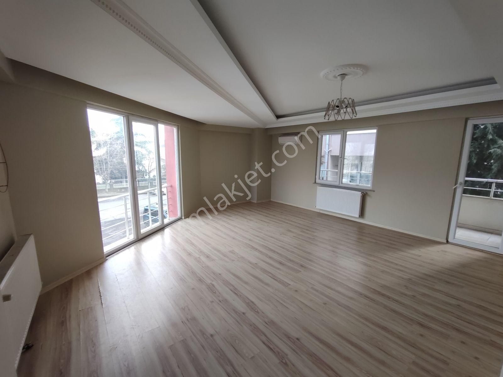 Kazımiye'de Site İçinde Satılık Masrafsız Geniş Ara Kat 3+1 - Görsel 4