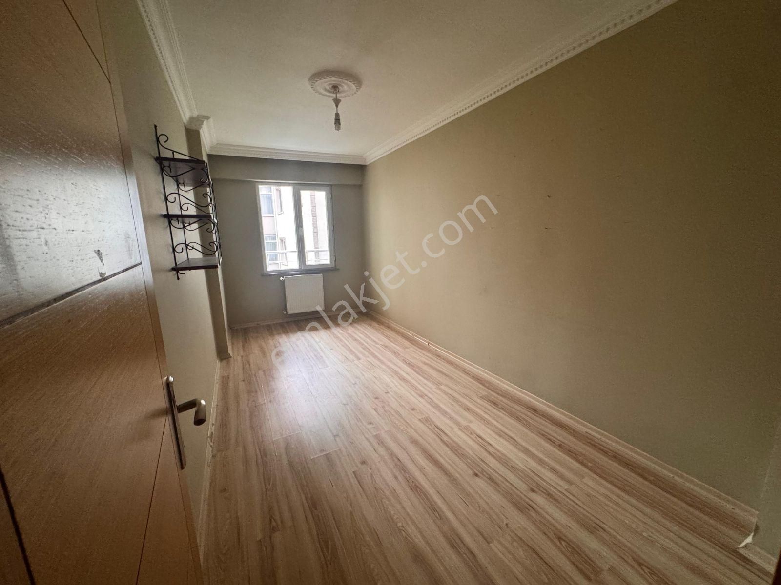 Kazımiye'de Site İçinde Satılık Masrafsız Geniş Ara Kat 3+1 - Görsel 22