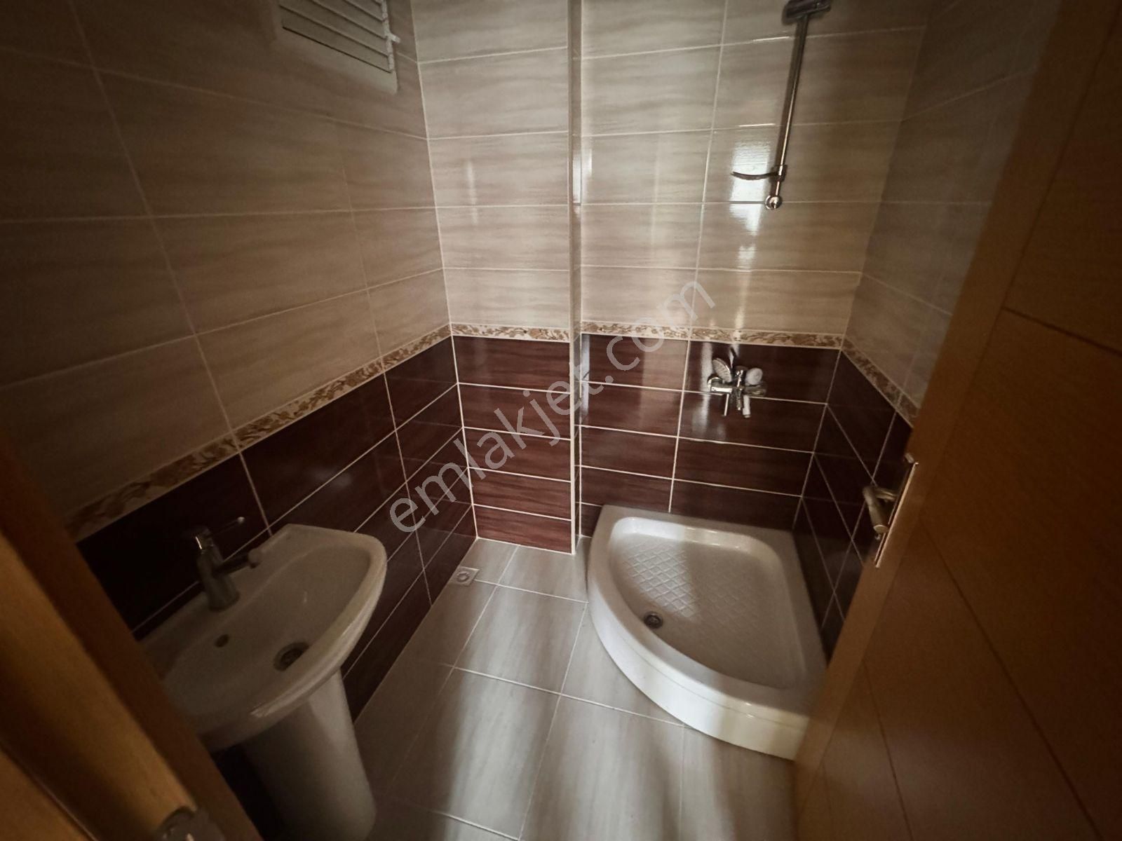 Kazımiye'de Site İçinde Satılık Masrafsız Geniş Ara Kat 3+1 - Görsel 15