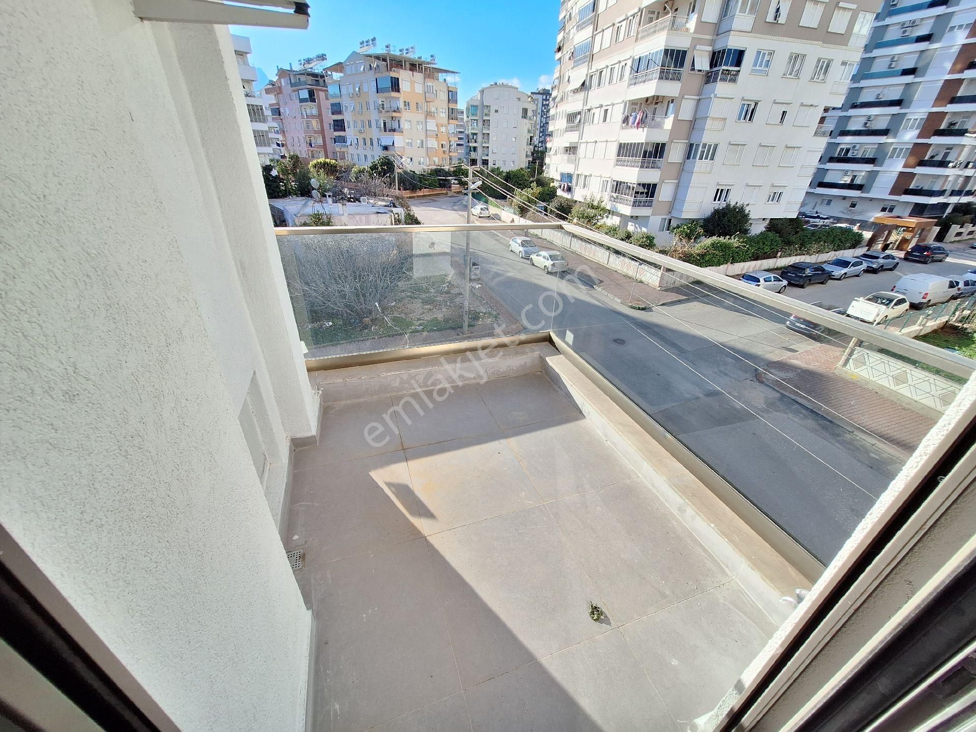 Konyaaltı Uncalı Mahallesinde Havuzlu Güvenlikli Yeni Binada Doğalgaz Kombili 2+1 Daire - Görsel 14