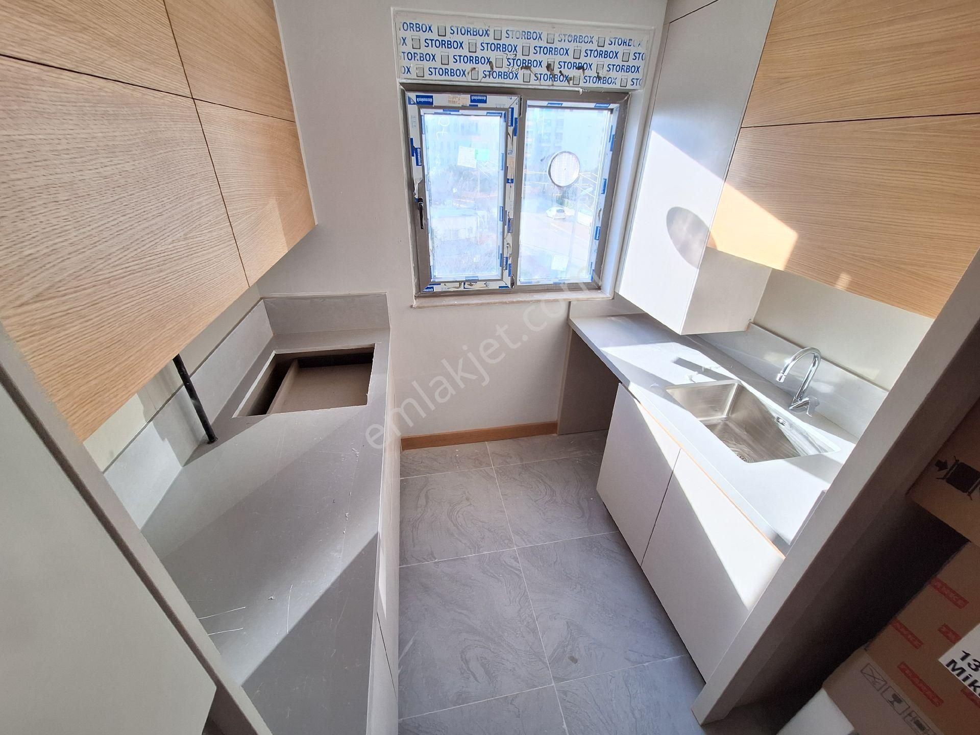 Konyaaltı Uncalı Mahallesinde Havuzlu Güvenlikli Yeni Binada Doğalgaz Kombili 2+1 Daire - Görsel 13