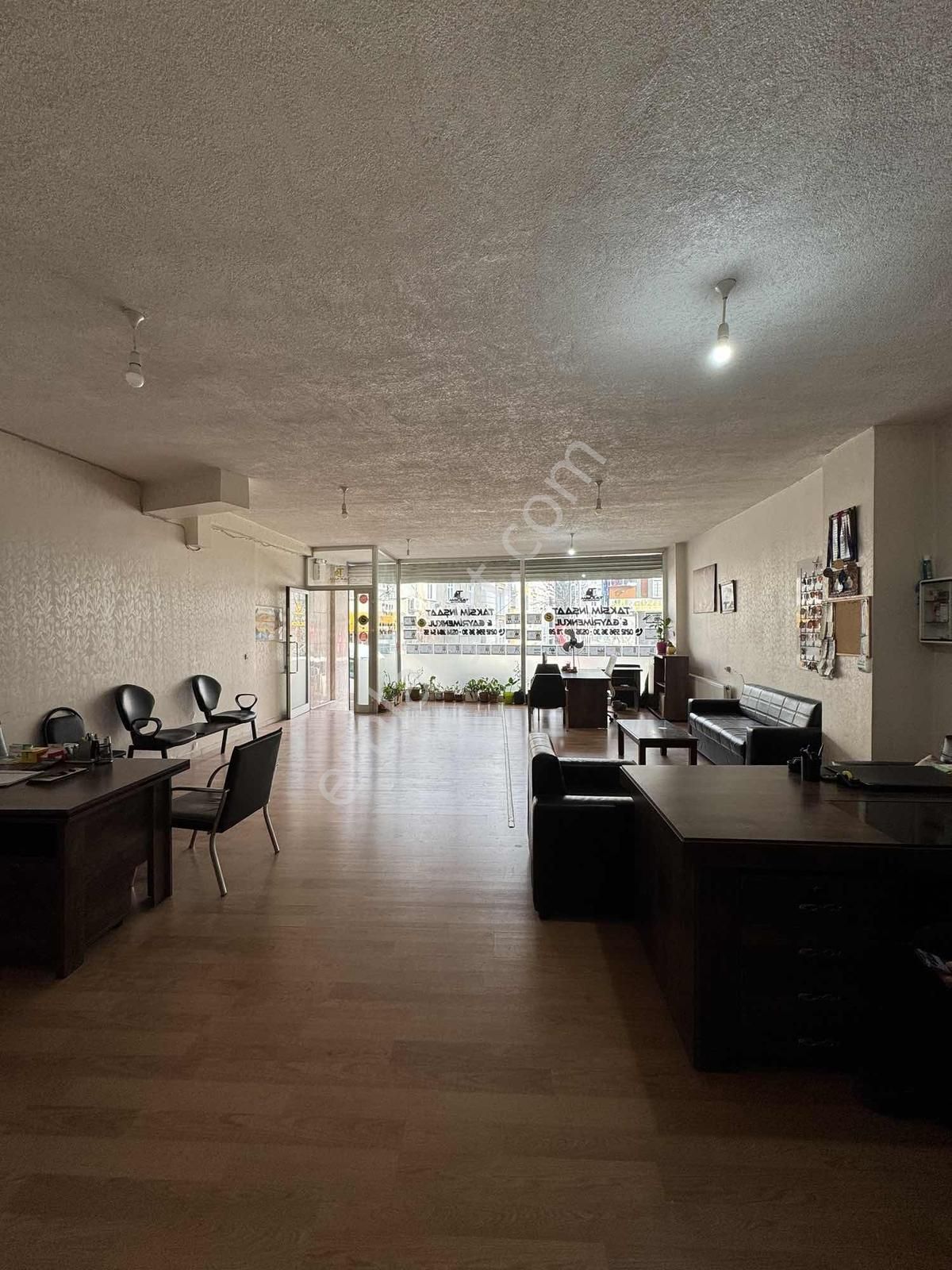 Atalay Caddesi Üzerinde Satılık 180 M2 Ayrıgirişli Depolu Dükkan - Görsel 26