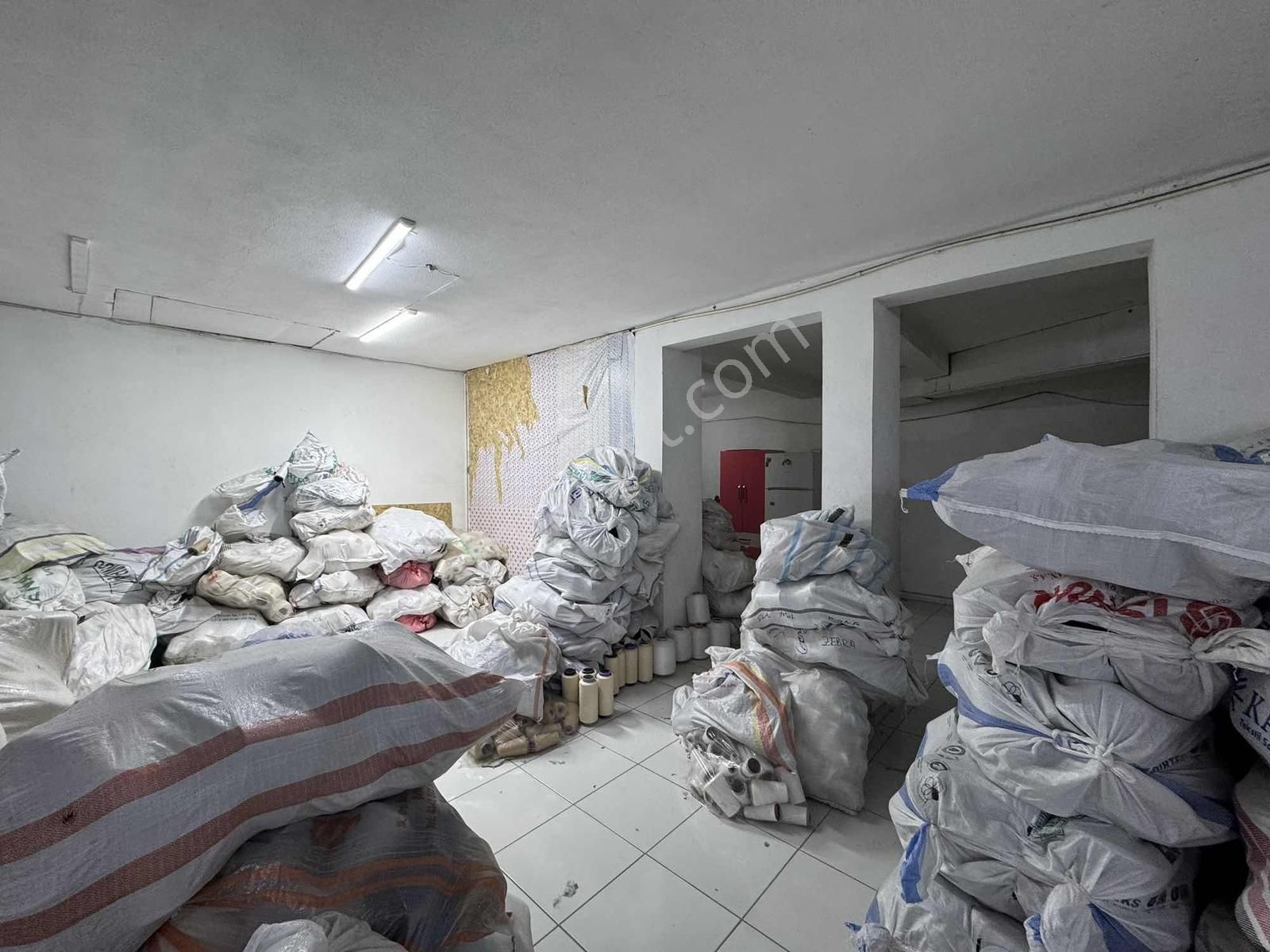 Atalay Caddesi Üzerinde Satılık 180 M2 Ayrıgirişli Depolu Dükkan - Görsel 20