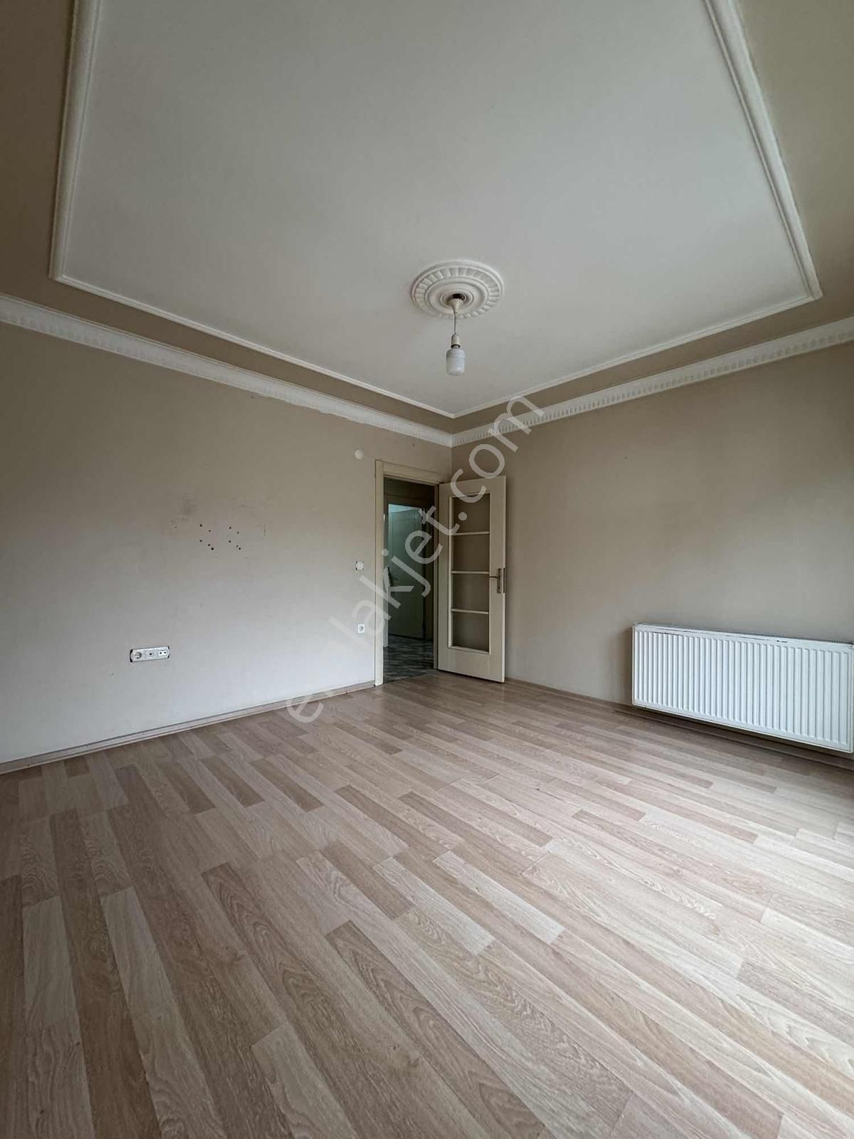Esenyurt Belediyesi&üniversitesi Dibinde Satılık 2+1 Arakatdaire - Görsel 30