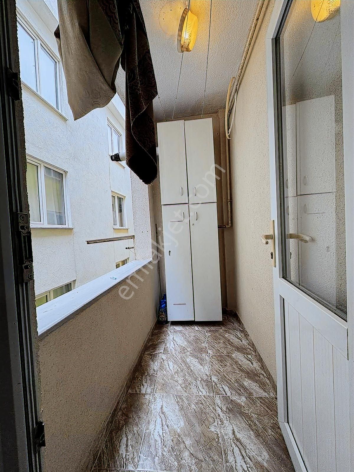 Esenyurt Belediyesi&üniversitesi Dibinde Satılık 2+1 Arakatdaire - Görsel 8