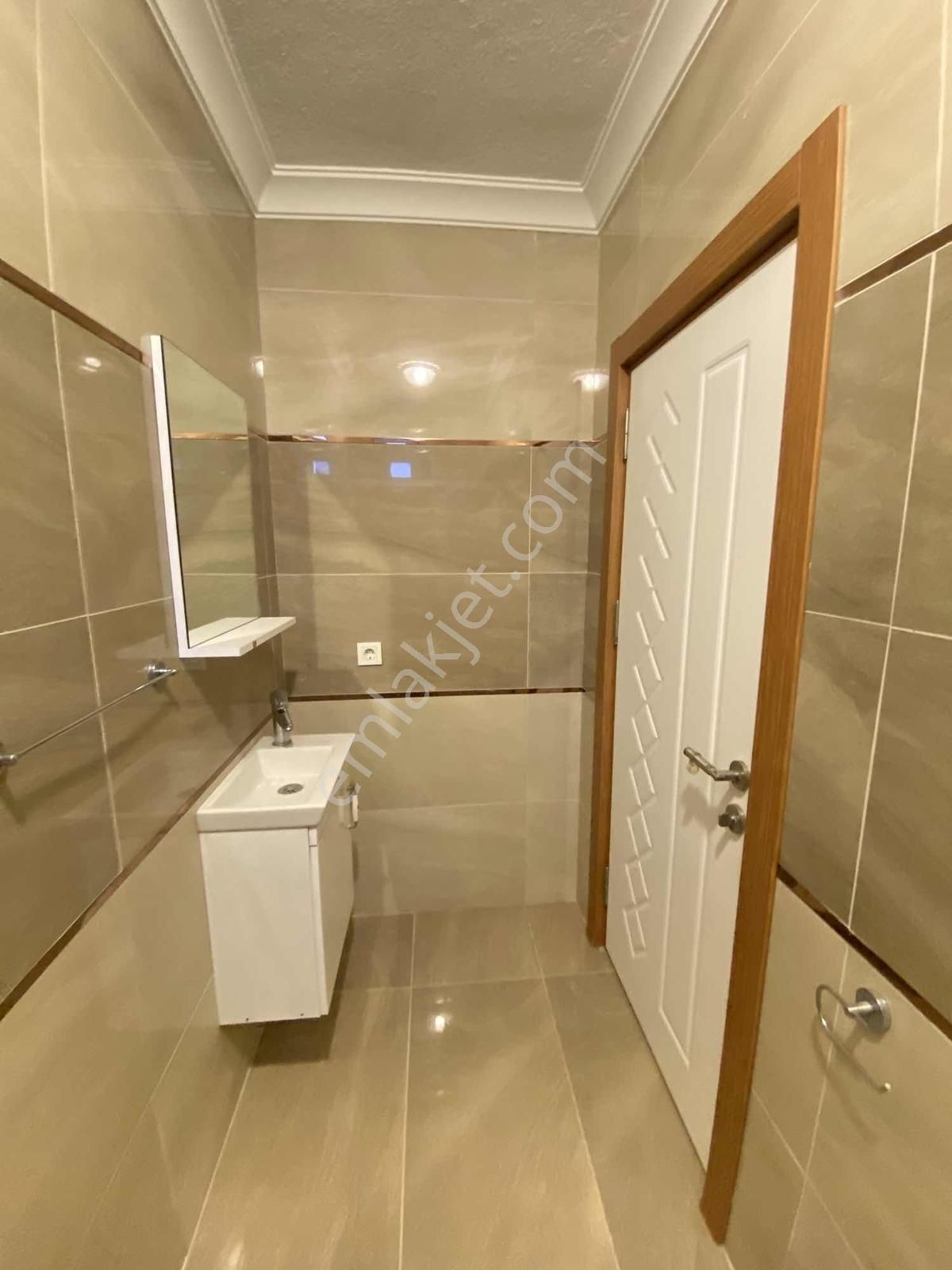 Serdivan Avm'ye 400m.ebeveyn Banyolu 3+1 Ferah Kiralık Daire - Görsel 33