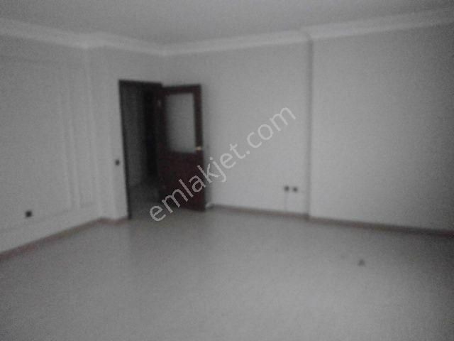 Cevizli Dragos Sahil Mevkii 3+1 Klima+kombi+asansör 7/6 Kat - Görsel 21