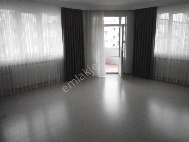 Cevizli Dragos Sahil Mevkii 3+1 Klima+kombi+asansör 7/6 Kat - Görsel 10