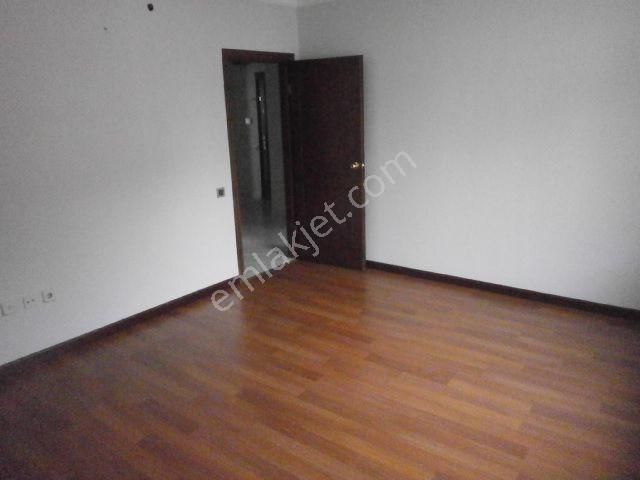 Cevizli Dragos Sahil Mevkii 3+1 Klima+kombi+asansör 7/6 Kat - Görsel 22