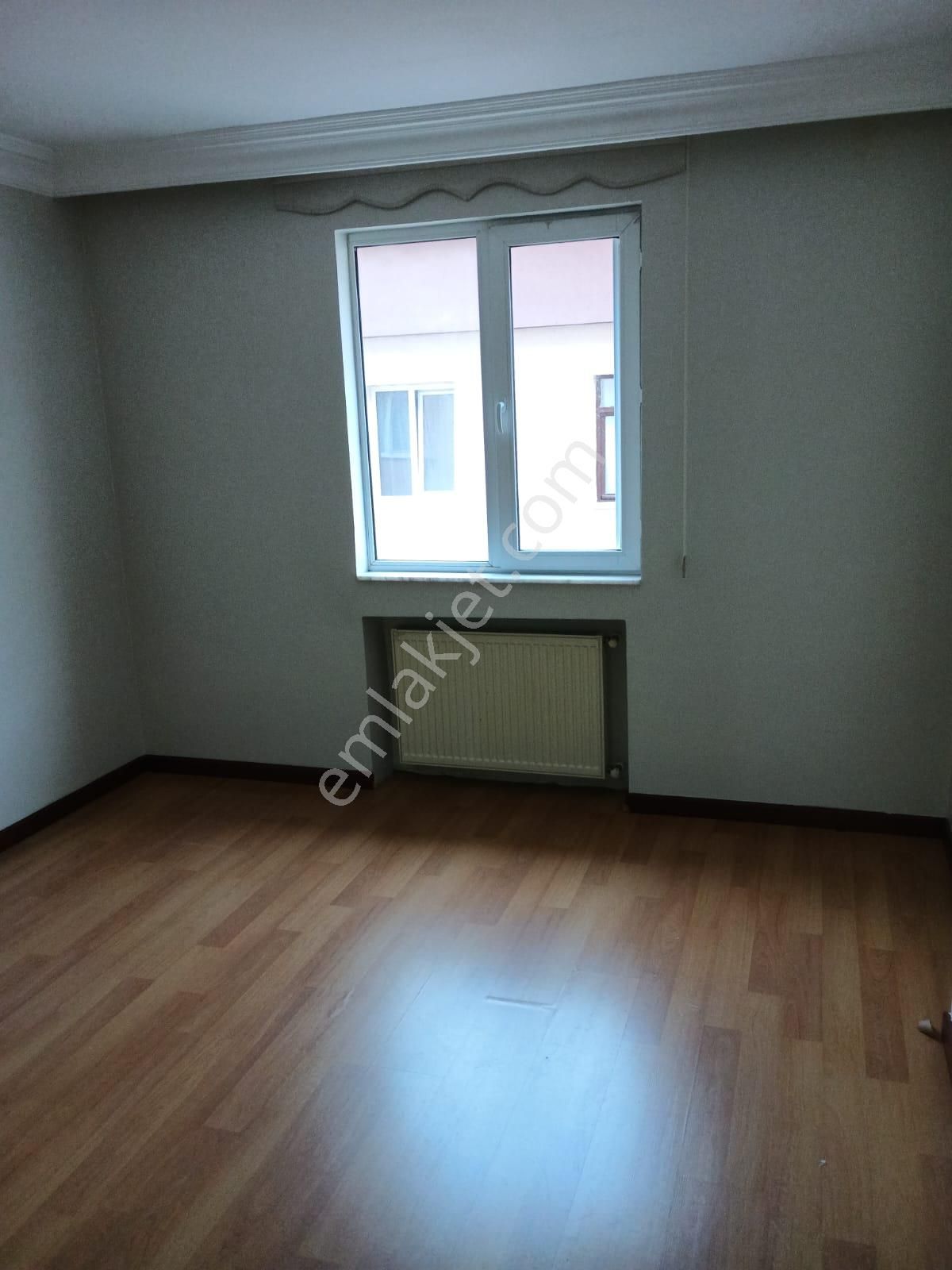 Cevizli Dragos Sahil Mevkii 3+1 Klima+kombi+asansör 7/6 Kat - Görsel 12