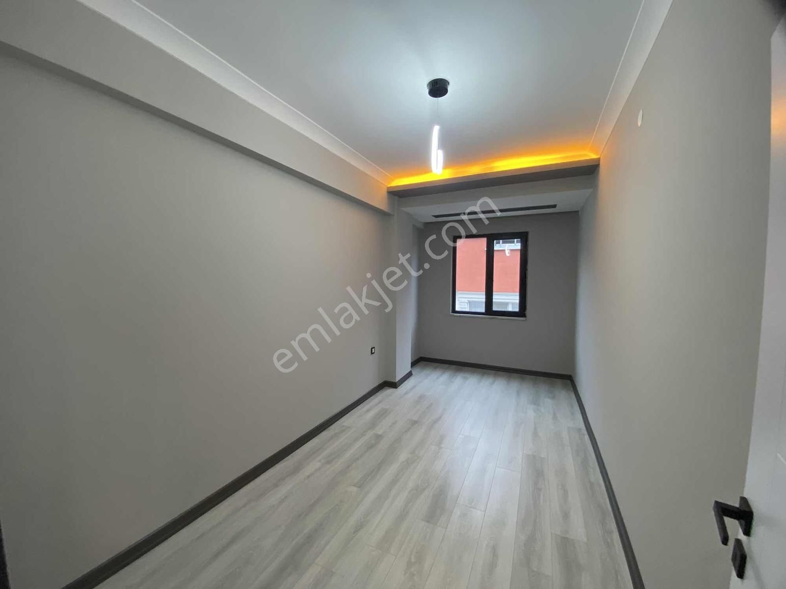 Kapaklı Bahçeli Evler 2+1 Ebebeyin Banyolu Ultra Lüks Daire - Görsel 6