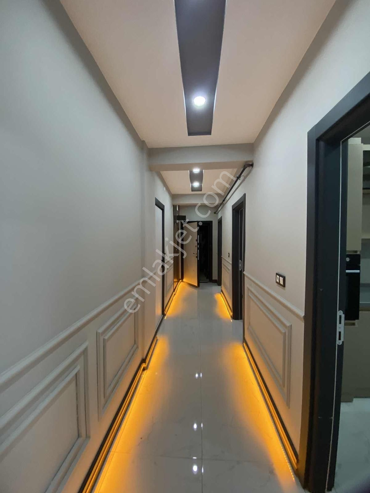 Kapaklı Bahçeli Evler 2+1 Ebebeyin Banyolu Ultra Lüks Daire - Görsel 2