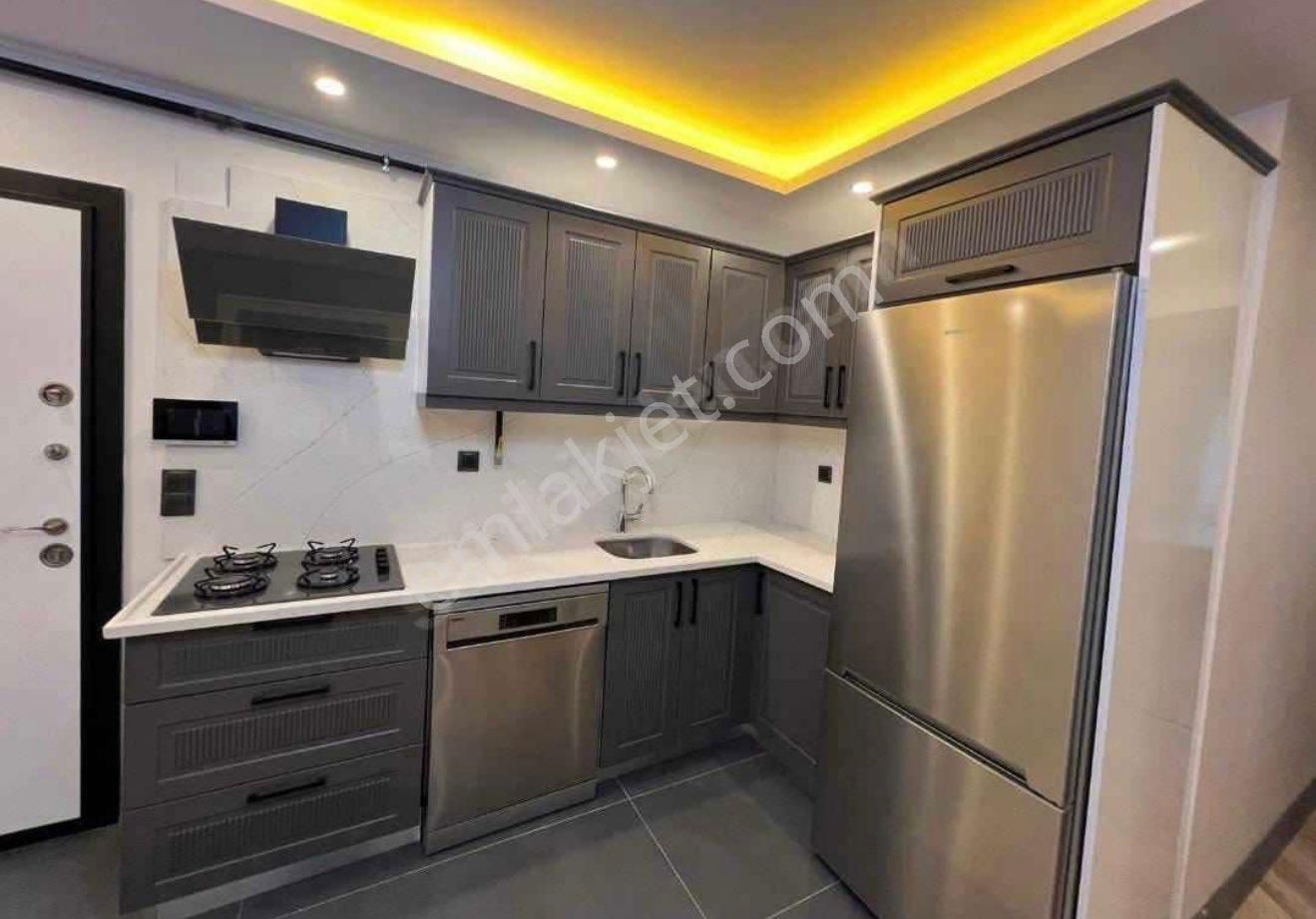 Reşatbey Mahallesinde Full Eşyalı, Lüks 1+1 Kiralık Daire - Görsel 4