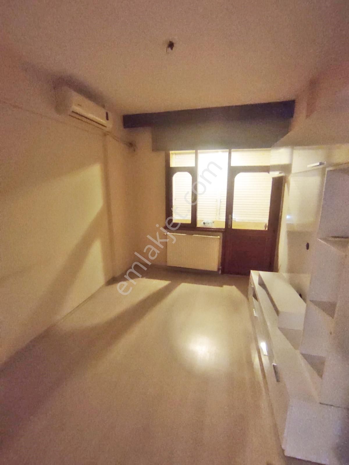 Serdal Sağlam'dan Kayışdağın'da Merkezi Konumda 3+1 Kiralık - Görsel 14