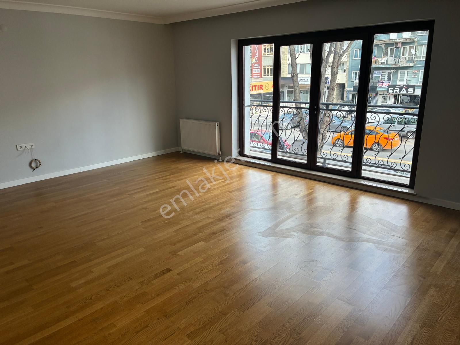 Filizden Emek Bişkek De Katta Kiralık 3+1 Asansörlü Ön Cephe - Görsel 8