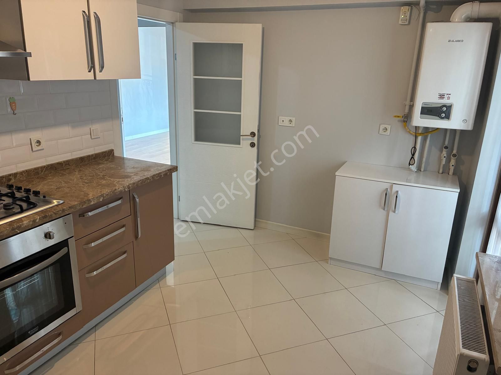 Filizden Emek Bişkek De Katta Kiralık 3+1 Asansörlü Ön Cephe - Görsel 15