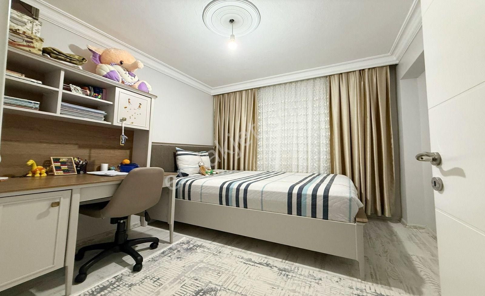 Baştug Cadde Yakını Kot 1 Yapılı 3+1 - Görsel 15