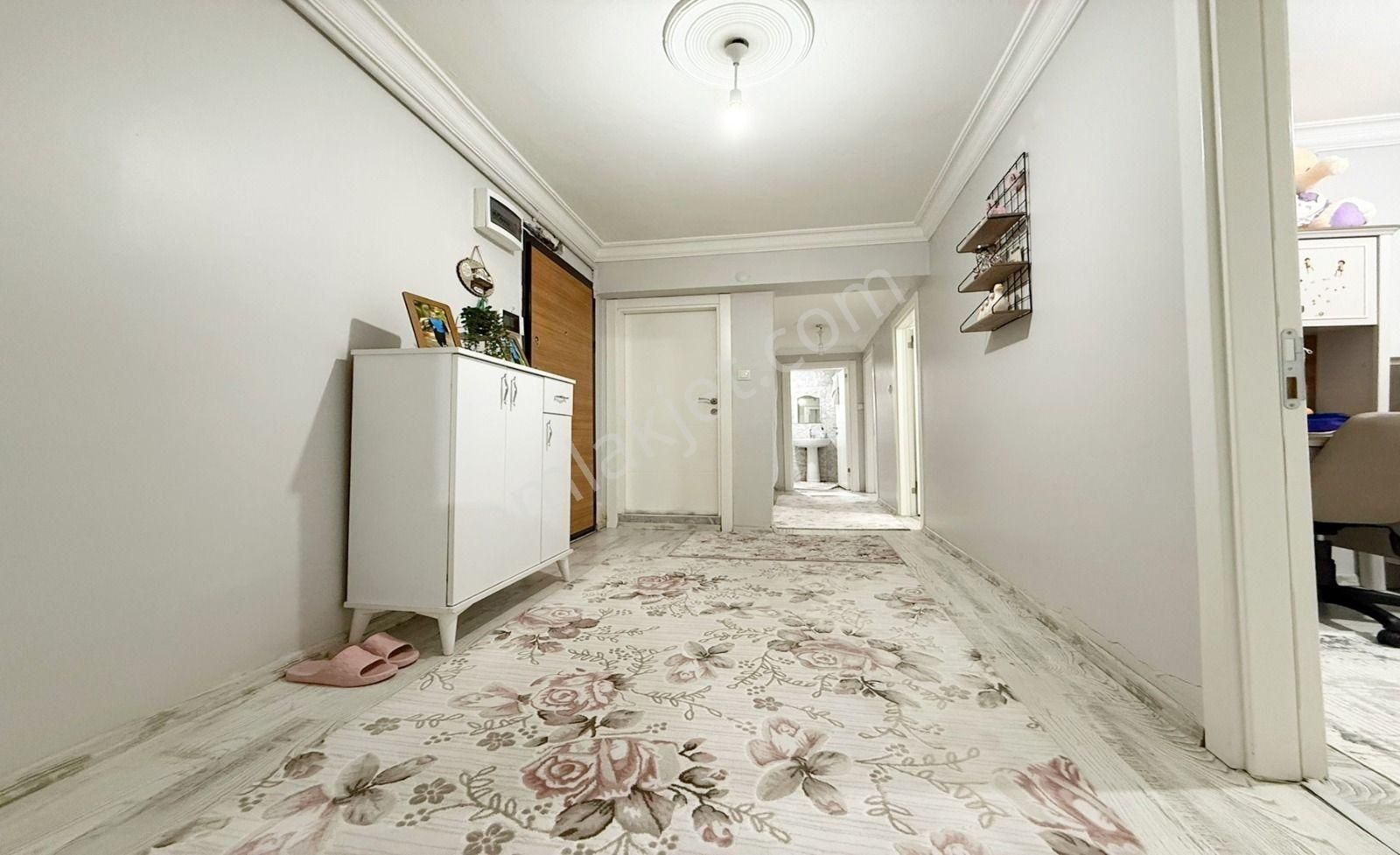 Baştug Cadde Yakını Kot 1 Yapılı 3+1 - Görsel 26