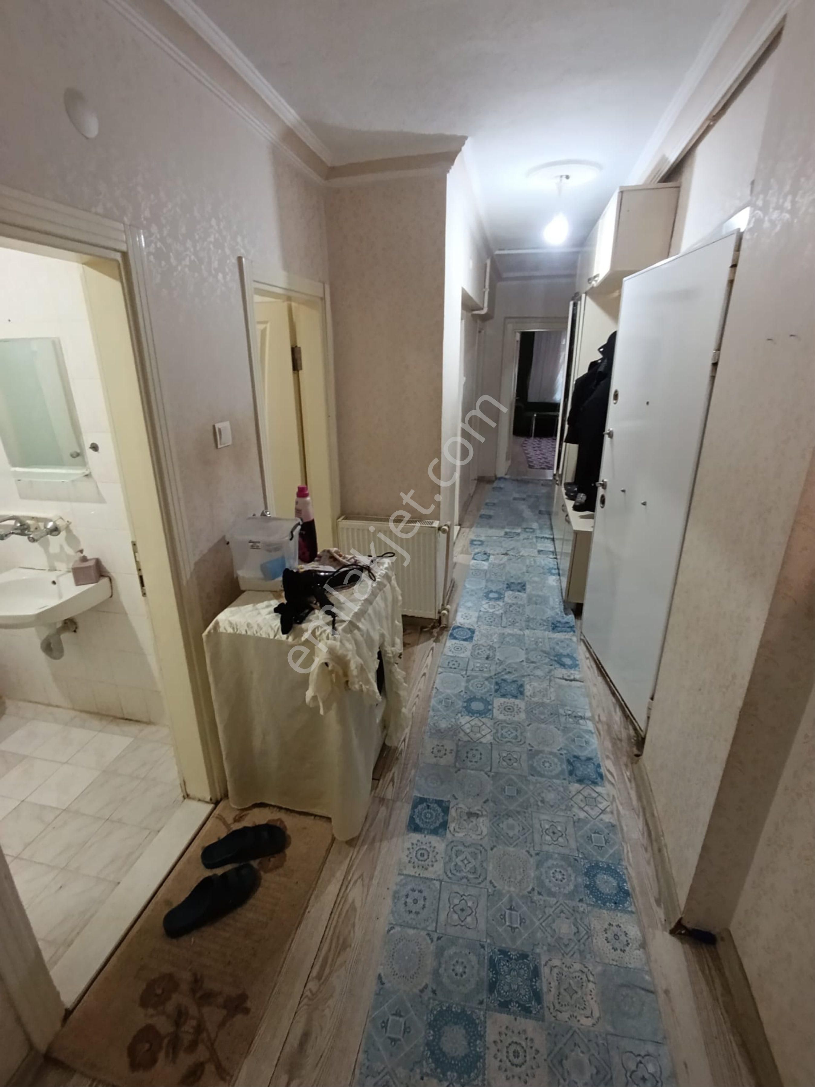 Atatürk Mah'de Ara Katta Merkezi Konumda Ön Cephe 3+1 Satılık Daire - Görsel 16