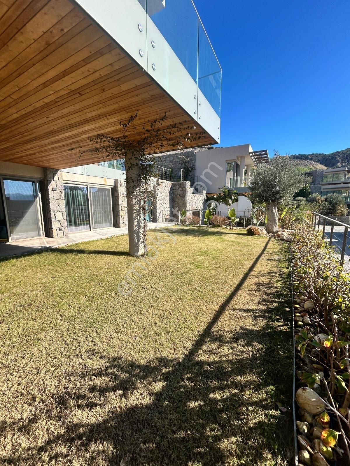 Yalıkavak Şerefiyesi Yüksek Deniz Manzaralı 6+1 Lüks Villa - Görsel 13