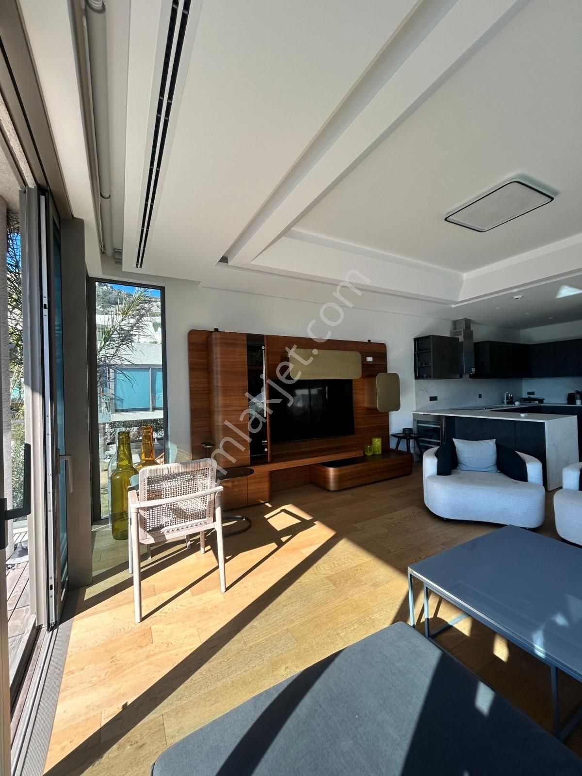 Yalıkavak Şerefiyesi Yüksek Deniz Manzaralı 6+1 Lüks Villa - Görsel 2