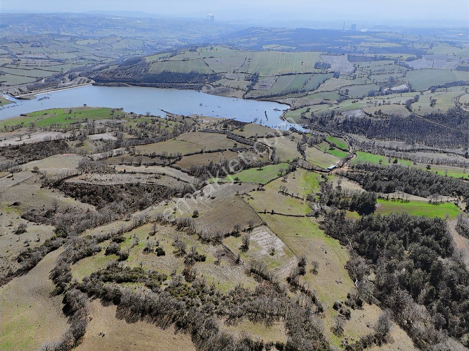 Çanakkale Çan Karadağ Köyünde Muhteşem Göl Manzaralı Arazi - Görsel 7