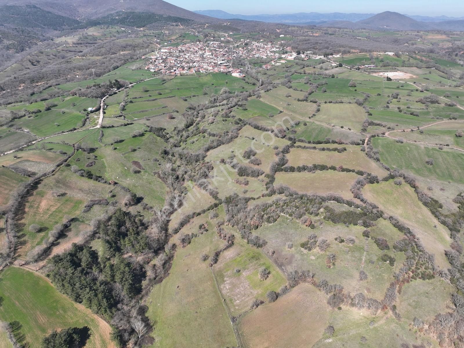 Çanakkale Çan Karadağ Köyünde Muhteşem Göl Manzaralı Arazi - Görsel 10