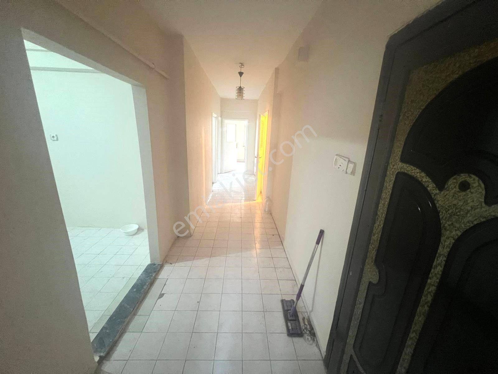 Seba'dan Kanarya Mh 3+1 130m2 Doğalgaz Kombili Kiralık 3.katt - Görsel 35