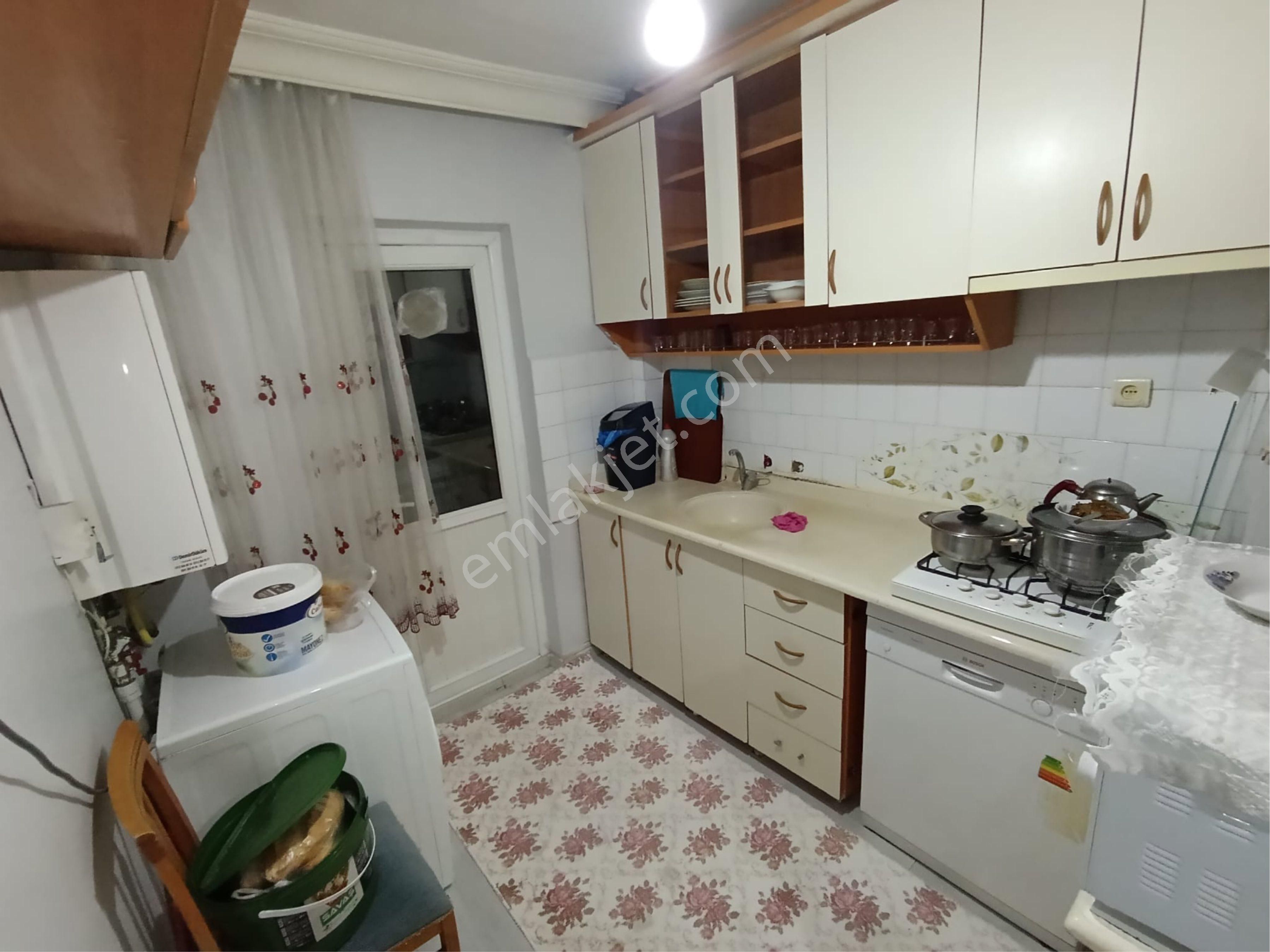 İstasyon Emlak'tan Sincan Plevne Mah'de Ara Katta 3+1 Daire