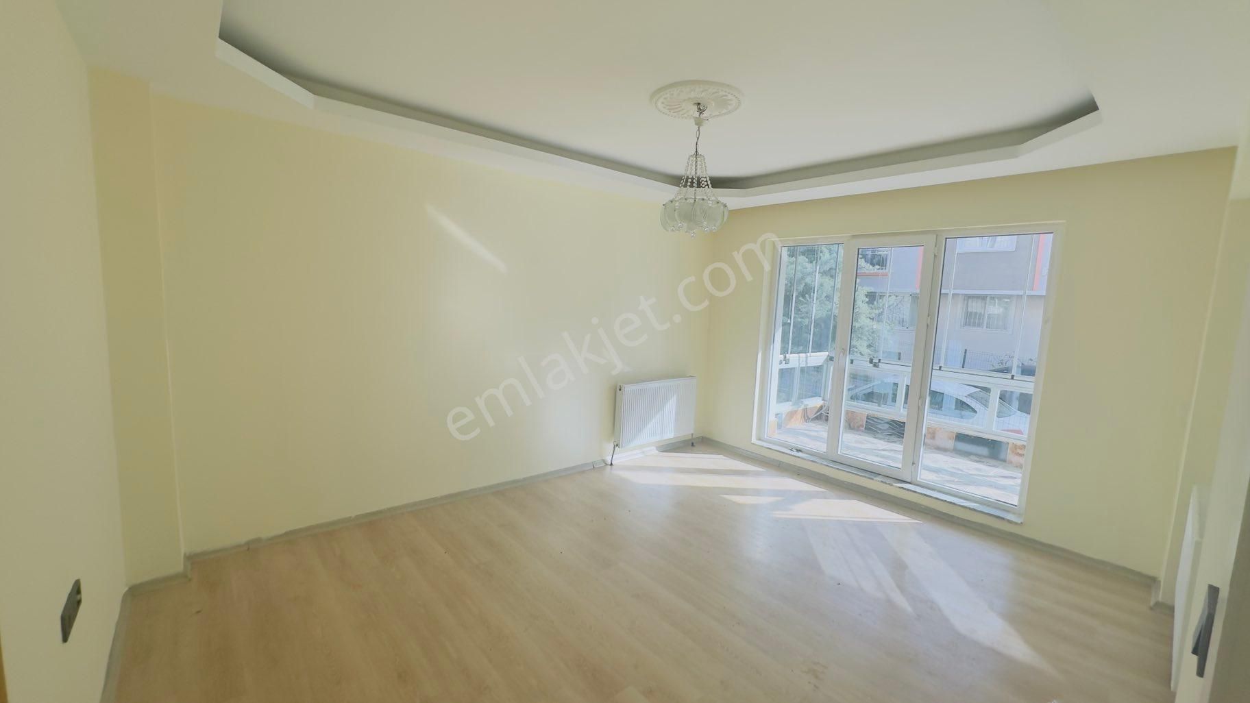 Kc Emlaktan Mükemmel Lokasyonda Kat Konumunda 3+1 120m2 Daire - Görsel 26