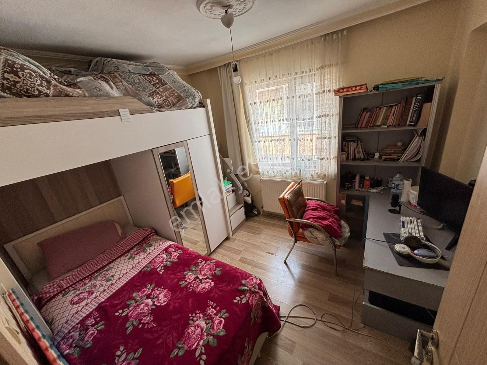 Akşemsettin Mah'de Salon Bağımsız Ön Cephe Satılık 2+1 Daire - Görsel 24