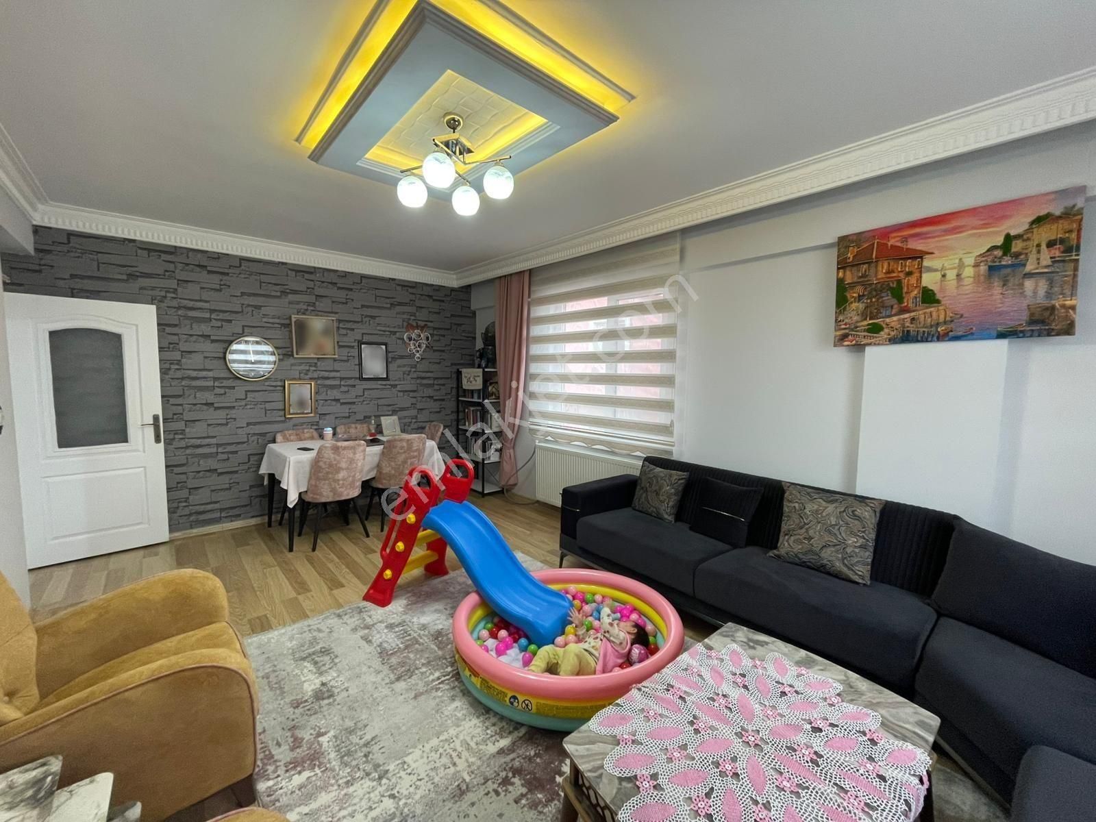 Afyon Üçok Emlaktan Mareşal F Çakmak Mah Satılık 3+1 Temiz Bakımlı Daire - Görsel 17