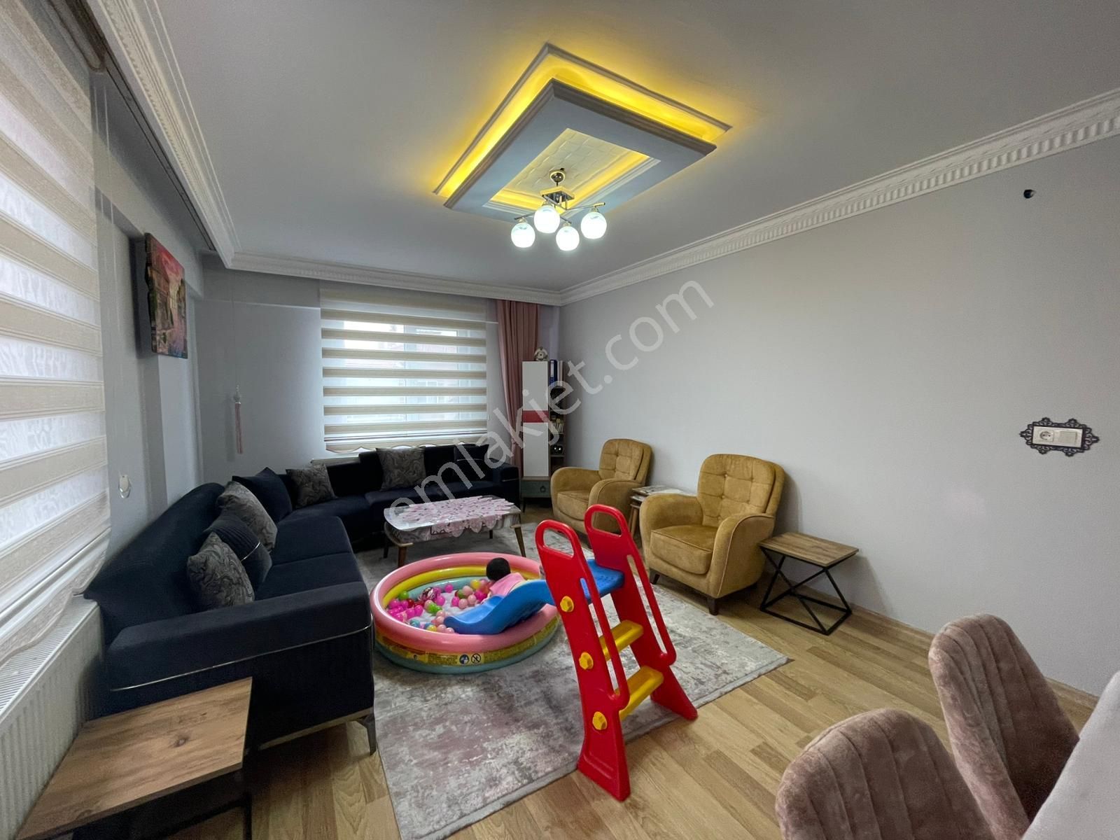 Afyon Üçok Emlaktan Mareşal F Çakmak Mah Satılık 3+1 Temiz Bakımlı Daire - Görsel 19