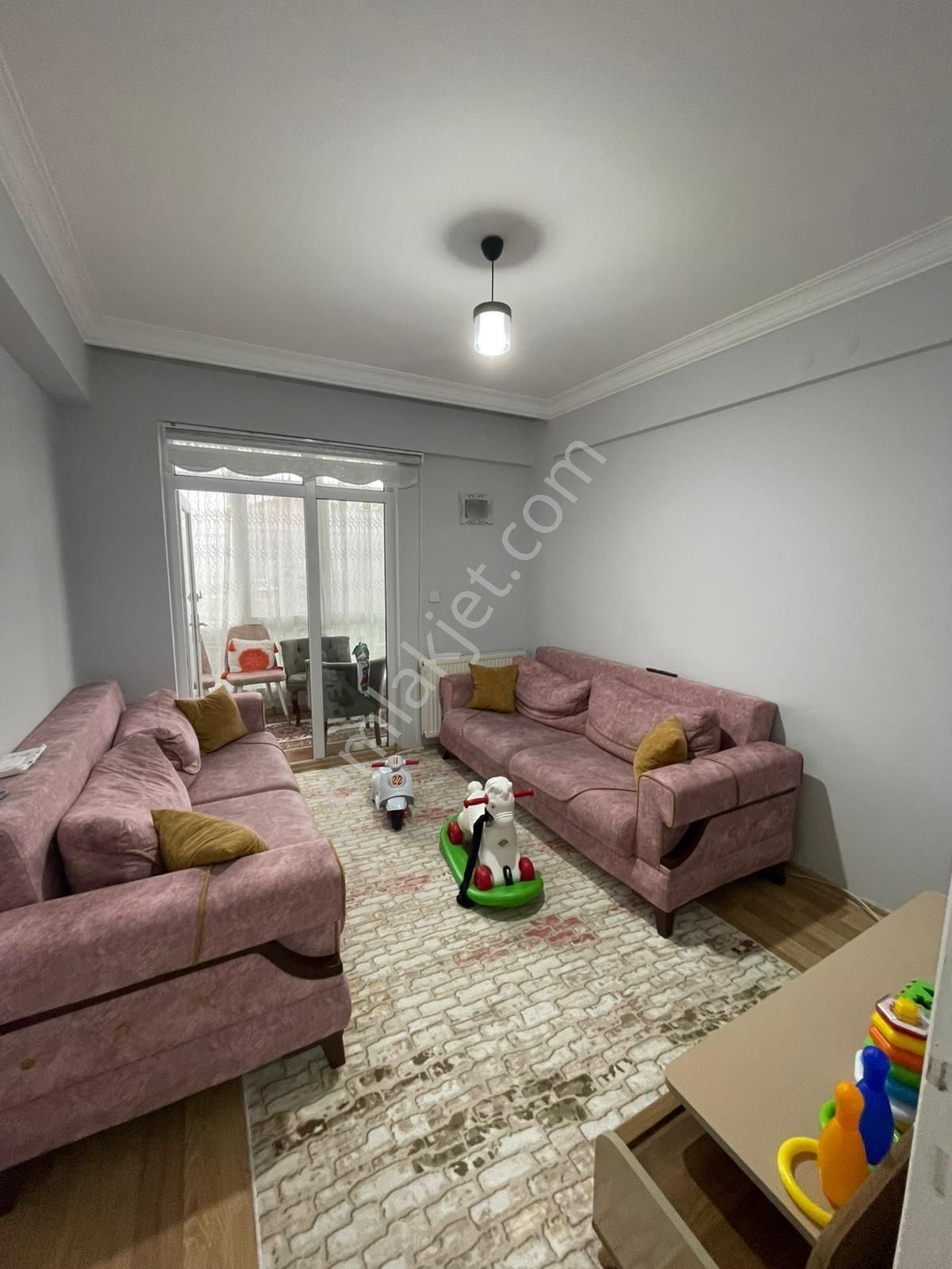 Afyon Üçok Emlaktan Mareşal F Çakmak Mah Satılık 3+1 Temiz Bakımlı Daire - Görsel 23