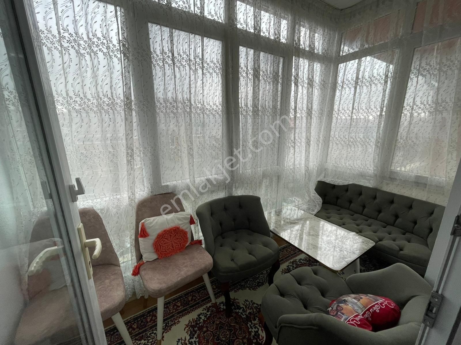 Afyon Üçok Emlaktan Mareşal F Çakmak Mah Satılık 3+1 Temiz Bakımlı Daire - Görsel 27