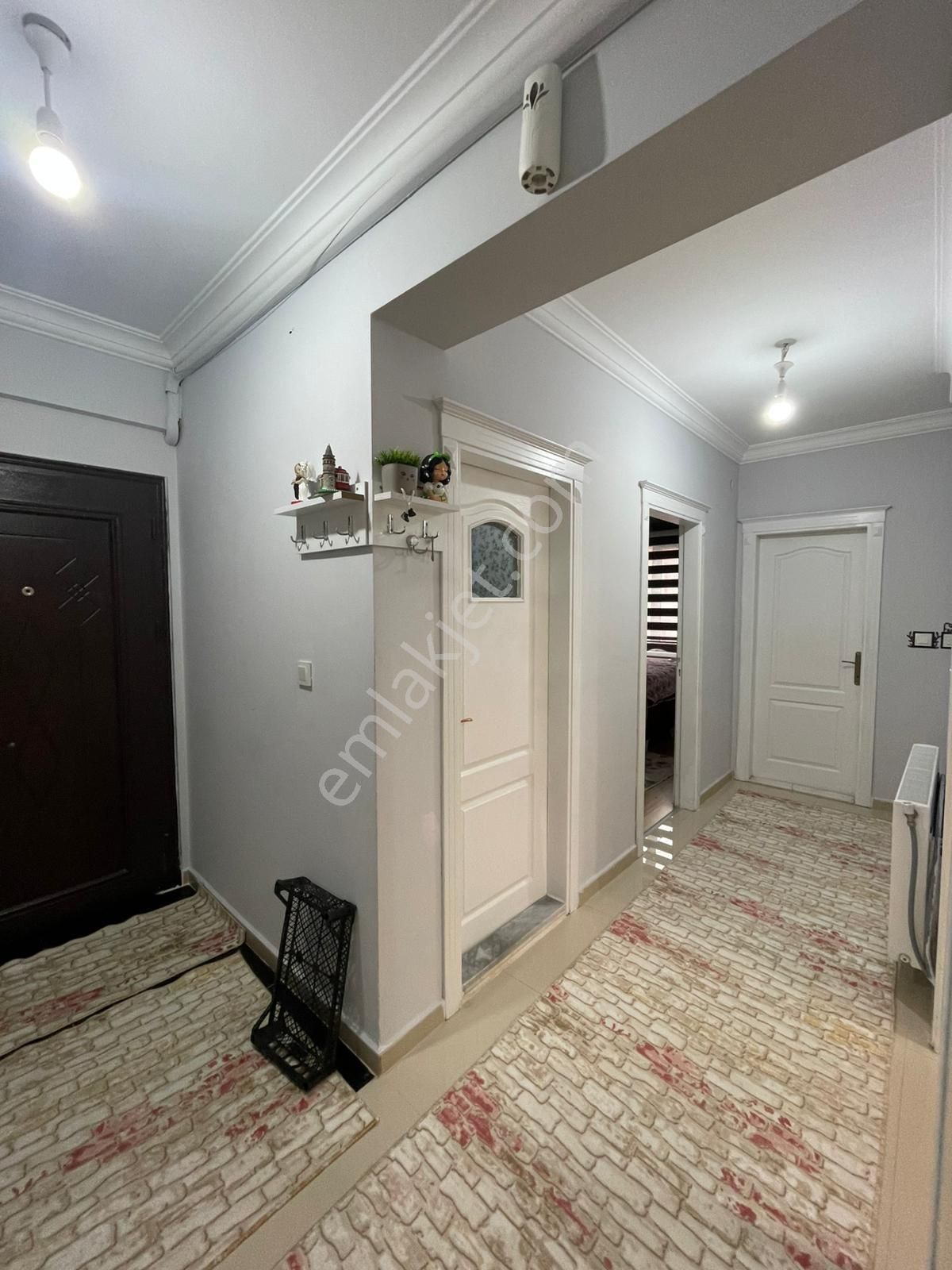 Afyon Üçok Emlaktan Mareşal F Çakmak Mah Satılık 3+1 Temiz Bakımlı Daire - Görsel 7