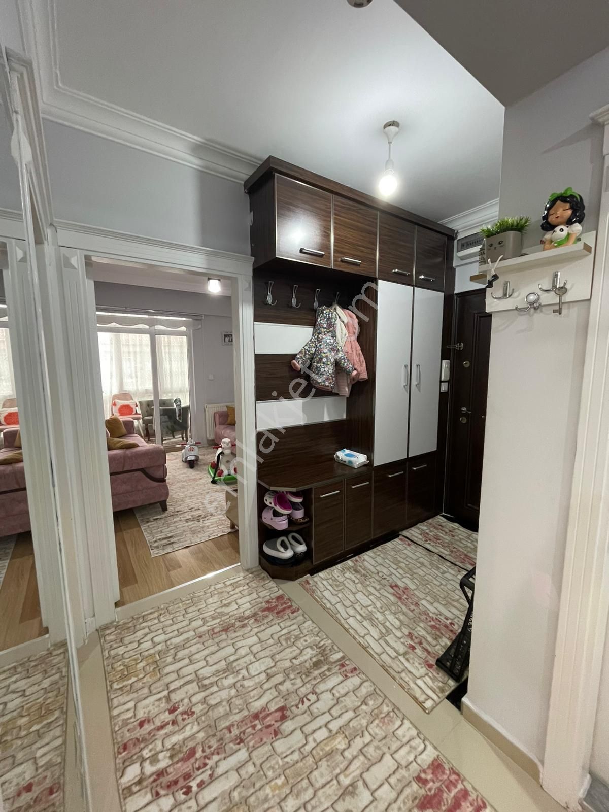 Afyon Üçok Emlaktan Mareşal F Çakmak Mah Satılık 3+1 Temiz Bakımlı Daire - Görsel 6