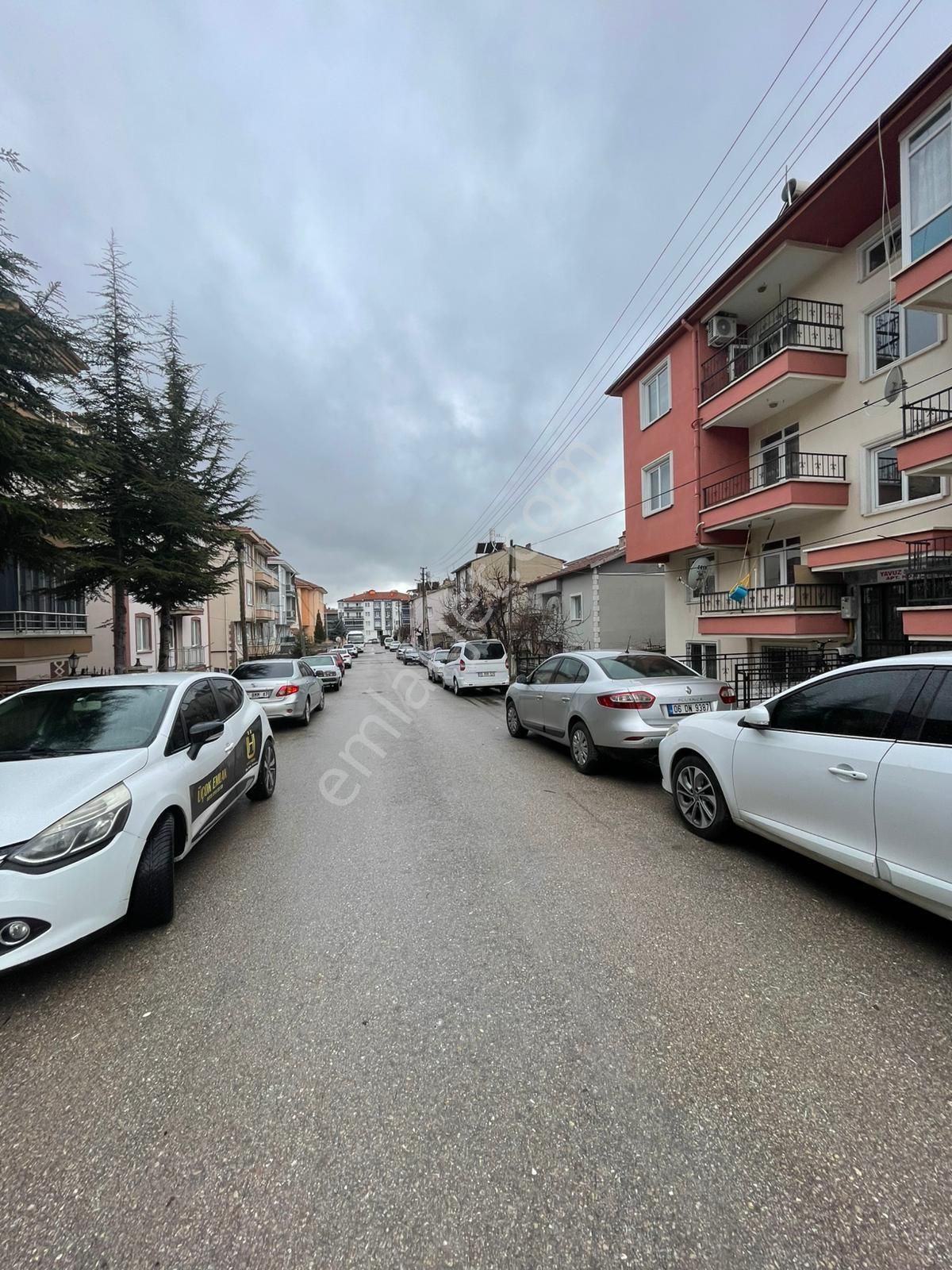 Afyon Üçok Emlaktan Mareşal F Çakmak Mah Satılık 3+1 Temiz Bakımlı Daire - Görsel 29