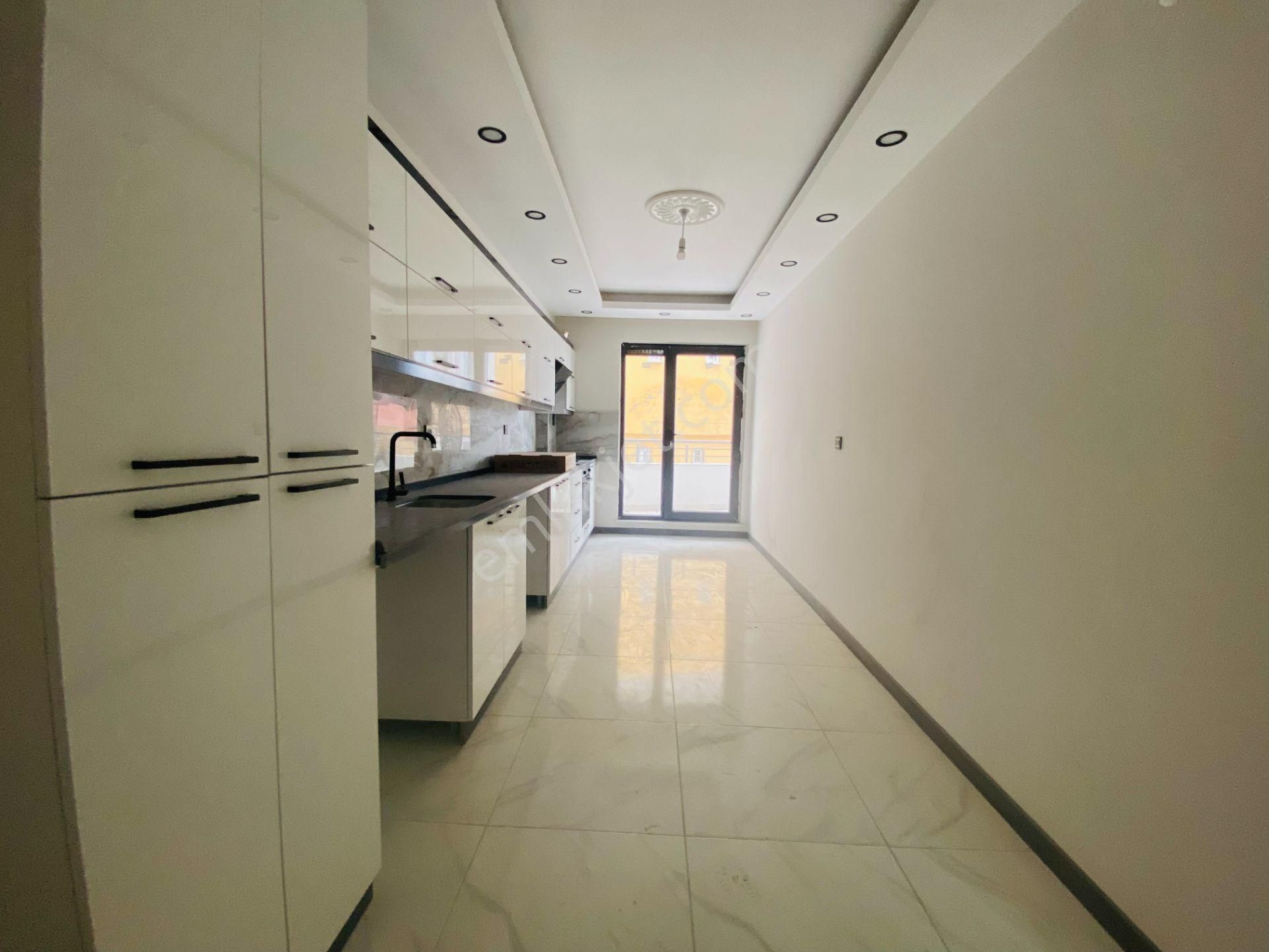 Güven'den Kapaklıda Merkezi Konumda Ara Kat E.banyolu 3+1 Daire - Görsel 6