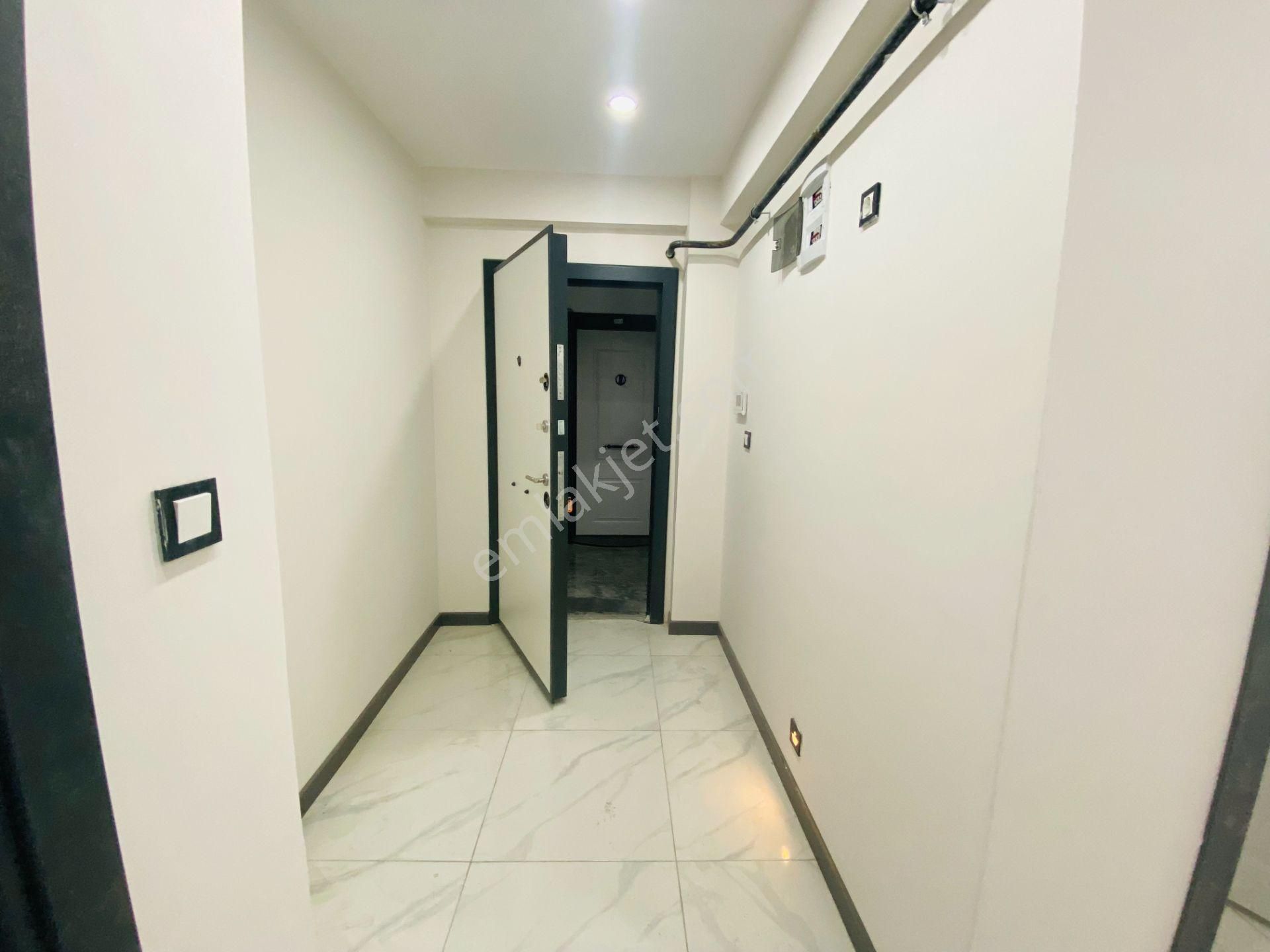 Güven'den Kapaklıda Merkezi Konumda Ara Kat E.banyolu 3+1 Daire - Görsel 31