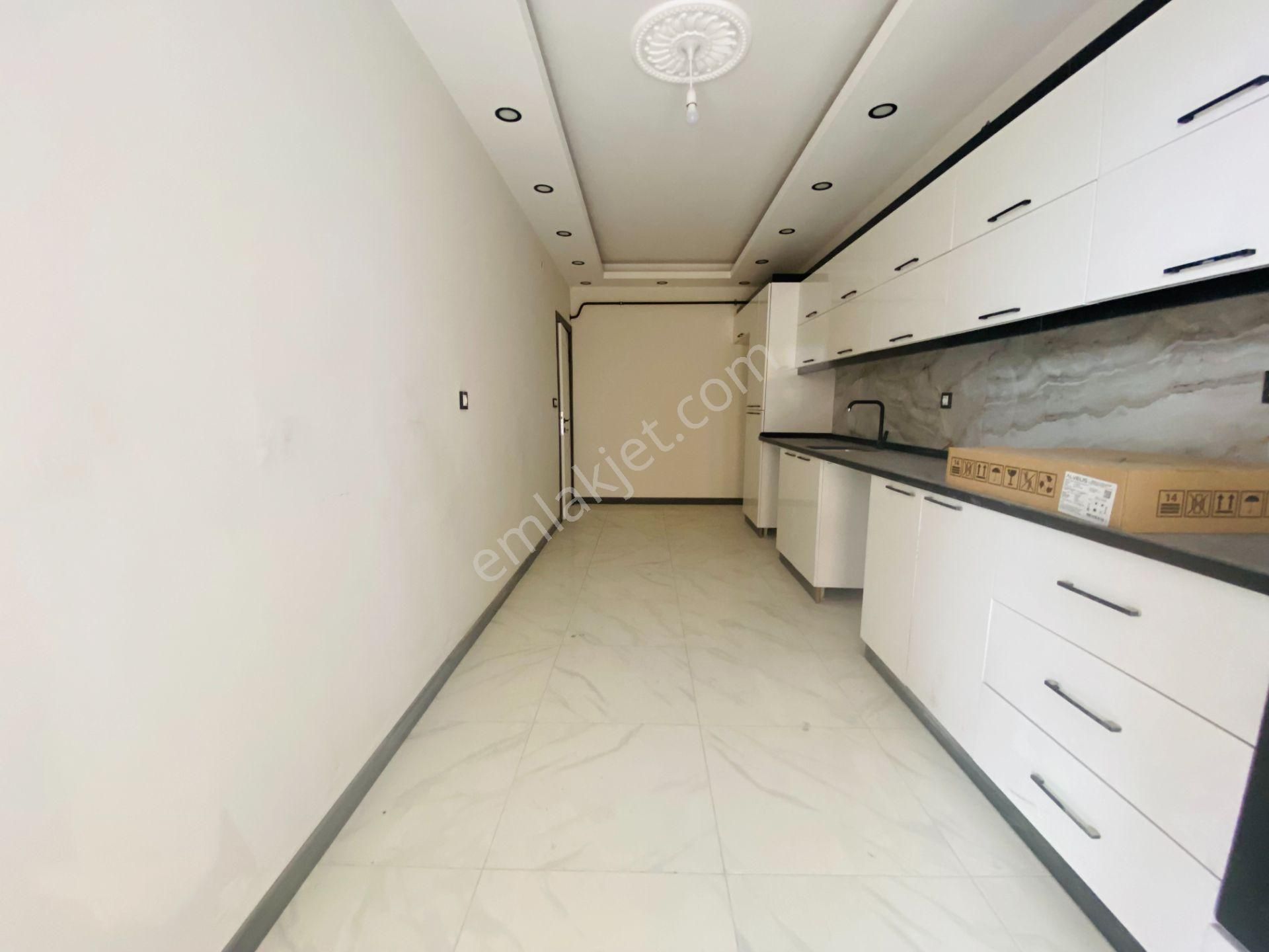 Güven'den Kapaklıda Merkezi Konumda Ara Kat E.banyolu 3+1 Daire - Görsel 8