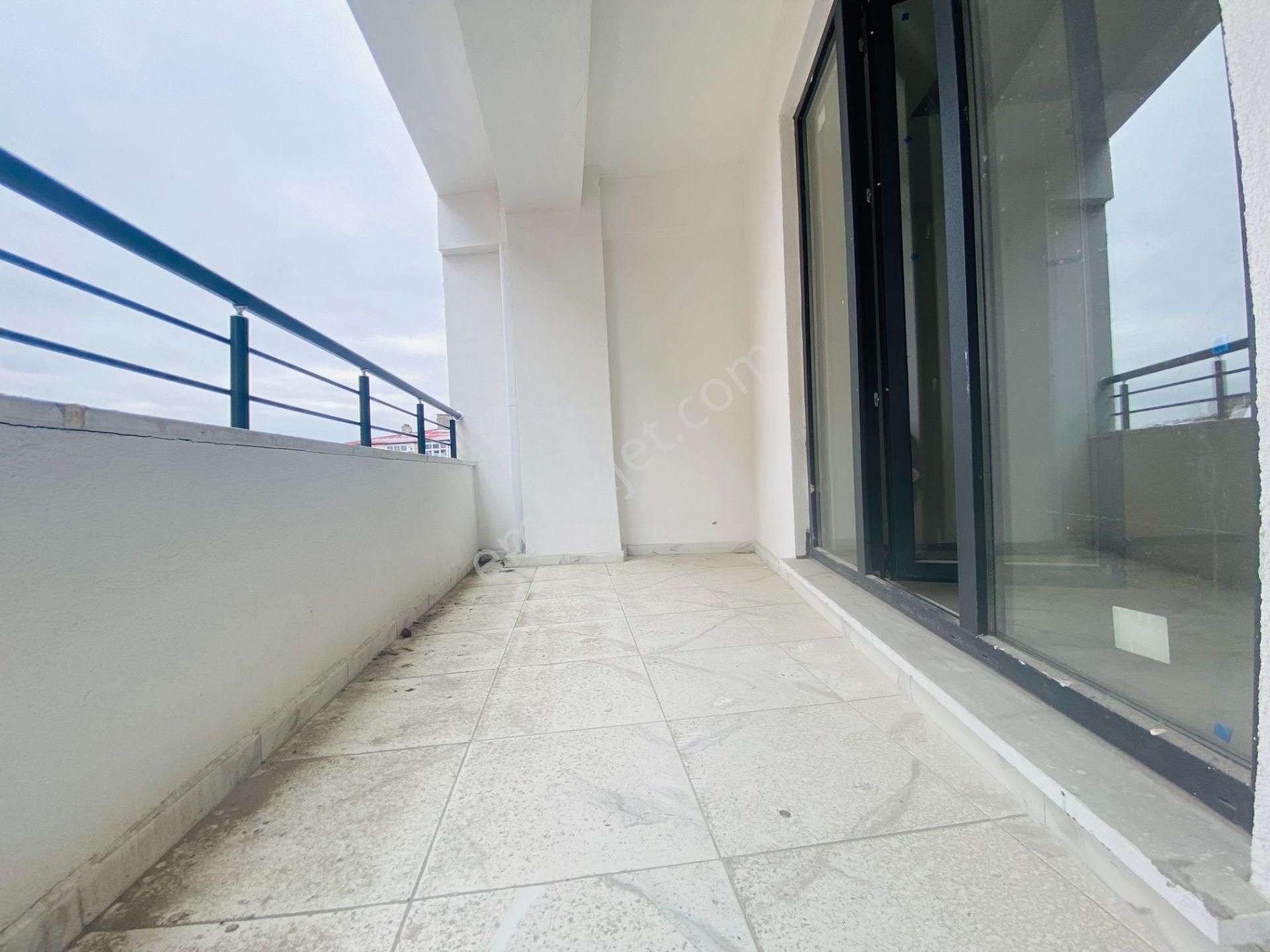 Güven'den Kapaklıda Merkezi Konumda Ara Kat E.banyolu 3+1 Daire - Görsel 4