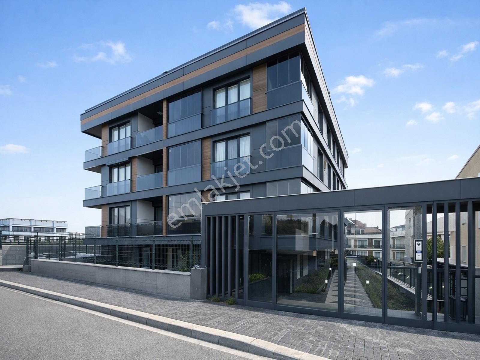 [güzel City] Yeni Modern Sitede-kapalı Otoparklı-geniş M² Daire