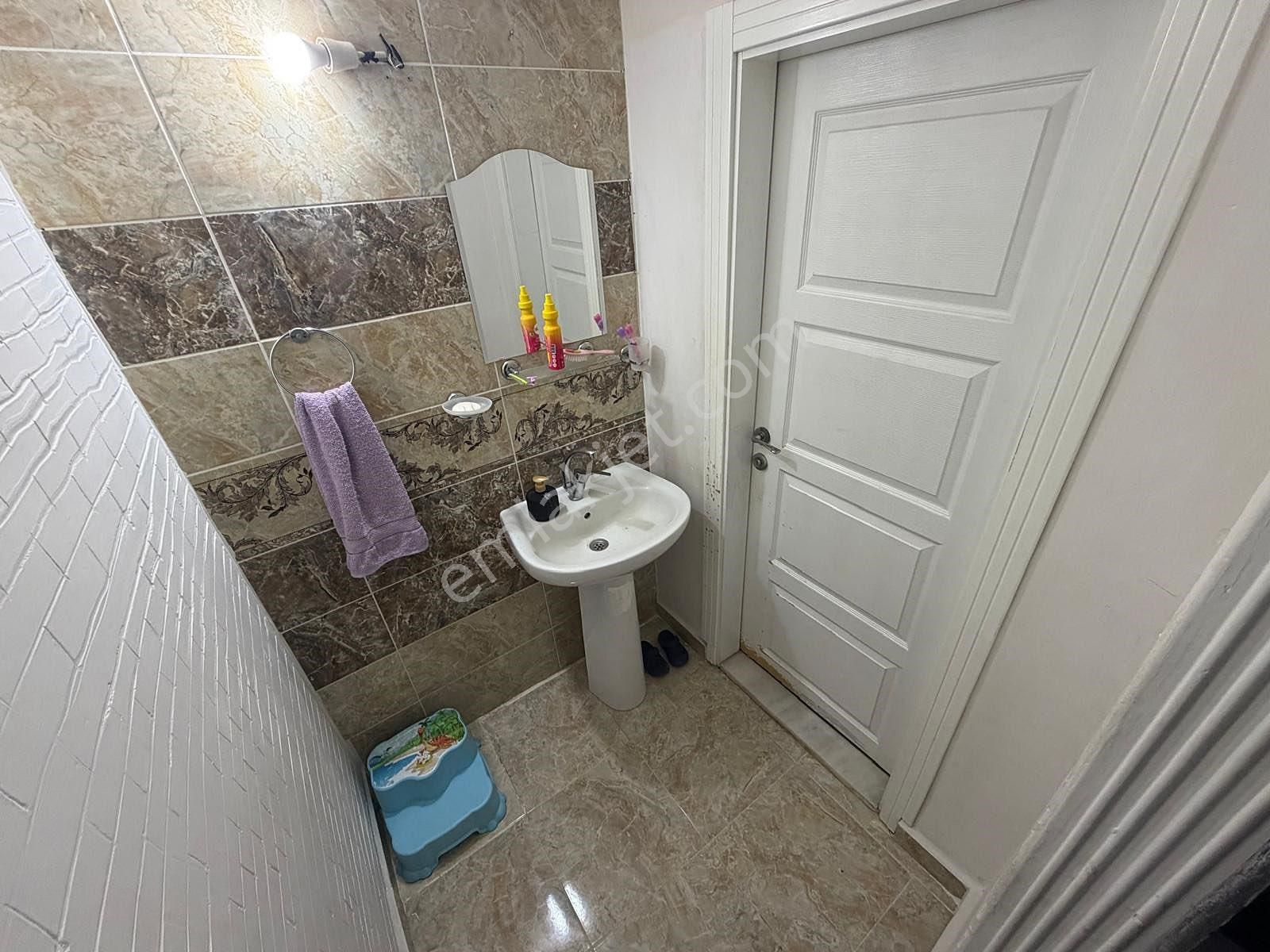 Mareşal Çakmak Mah'de Ara Katta Geniş M2 Bağımsız 3+1 Daire - Görsel 31