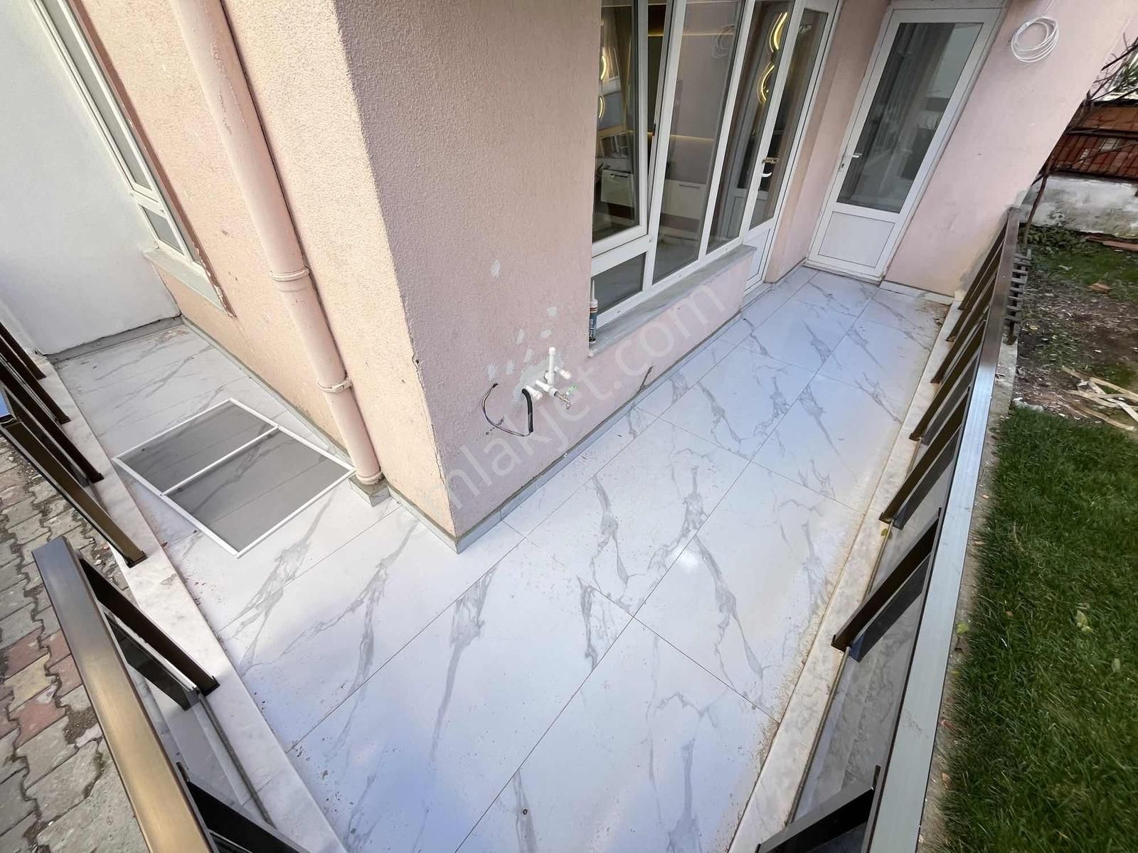 Gürsoy'dan Akçayda Masrafsız Bahçe Kullanımlı Hesaplı 2+1 Daire - Görsel 4