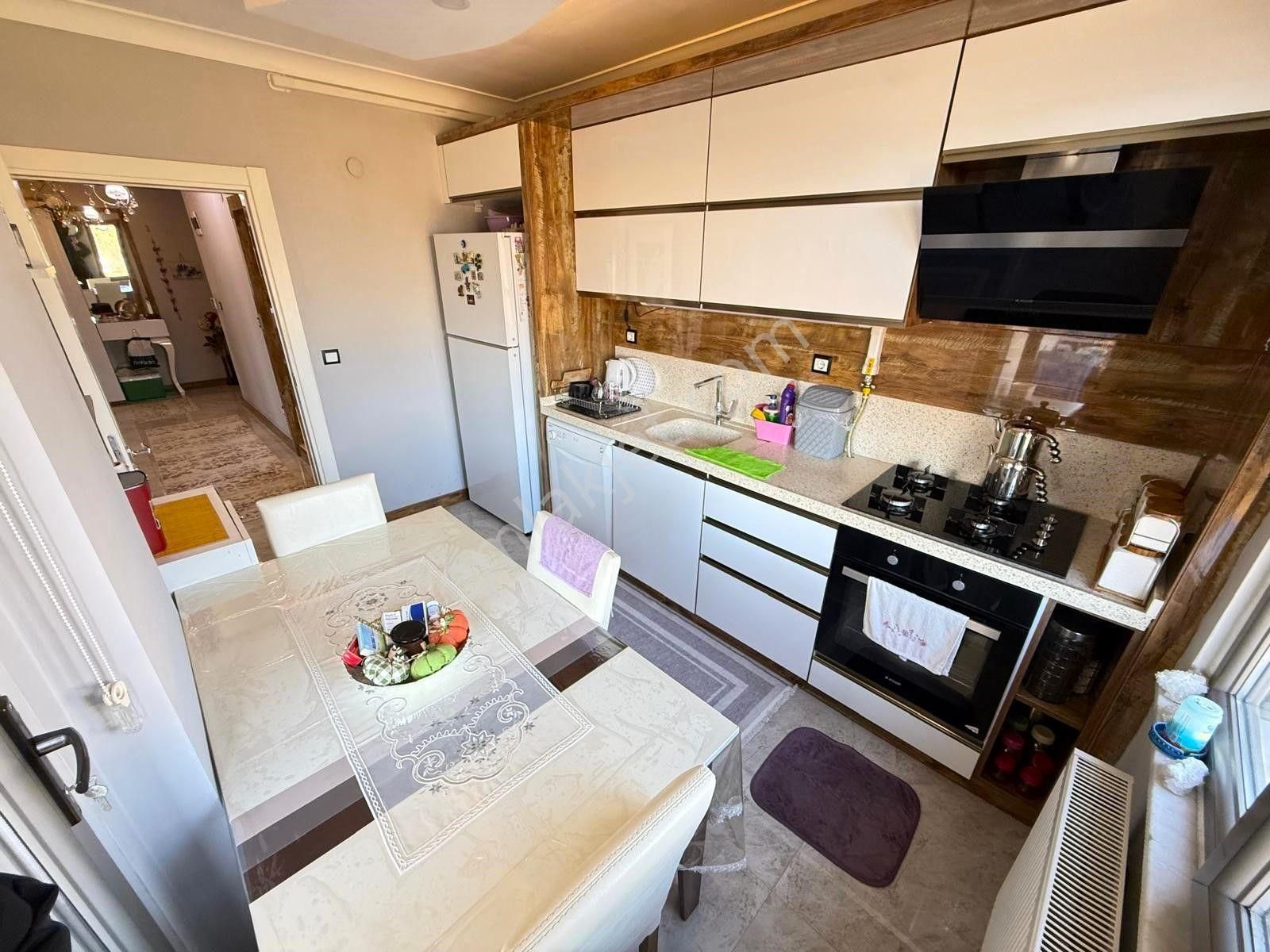 ▓yükselden Altınkumda Ebeveyn Banyolu Ferah Cepheli Lux 2+1daire - Görsel 14