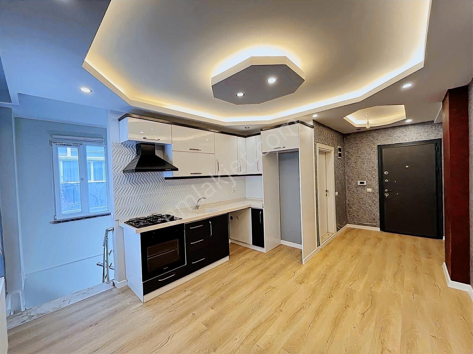 Gürsoy'dan Zeytinlide Körfezin En Uygun Dairesi 3+1 Bahçe Dublex - Görsel 3