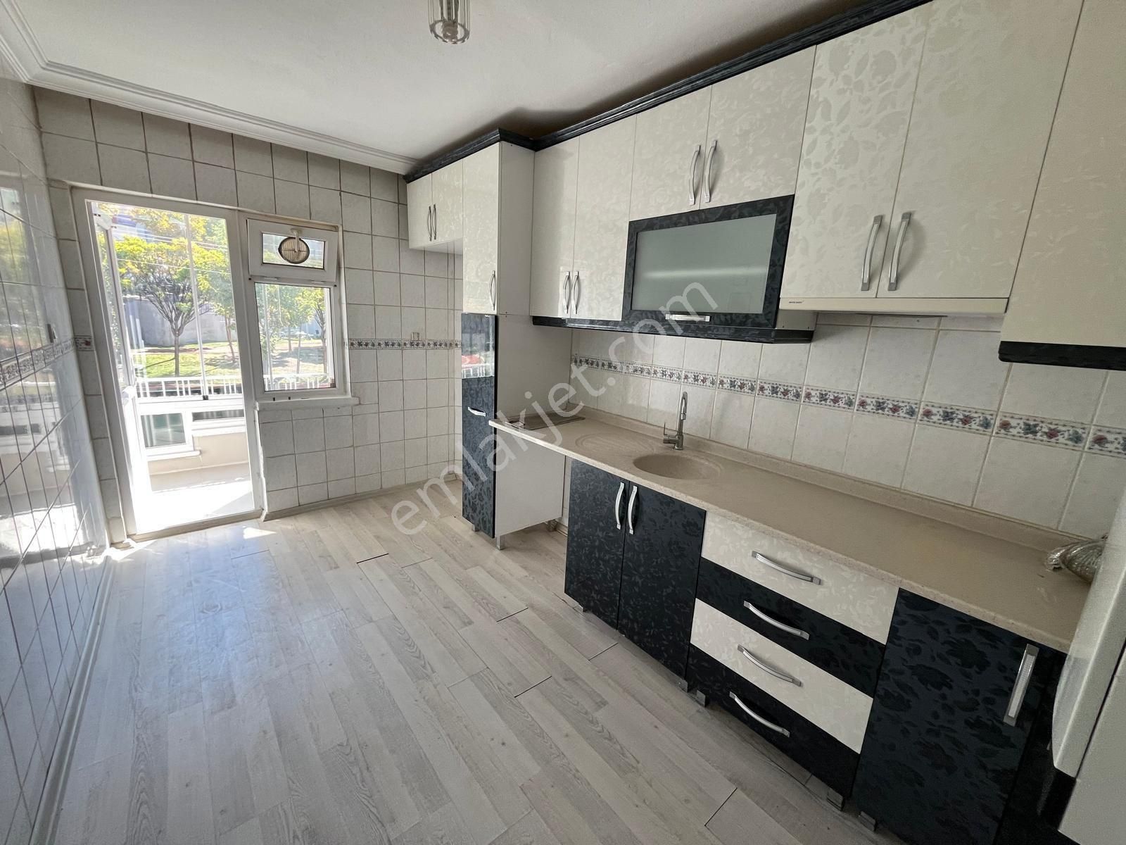 Sincan Selçuklu Mah'de 2.ara Katta Satılık 3+1 Daire - Görsel 6