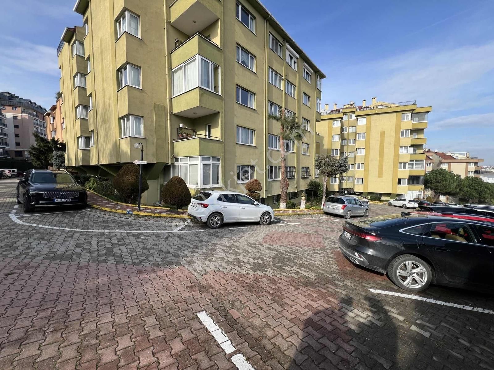 Yeşil Çengelköy Sitesinde Ara Kat 3+1 Satılık Daire - Görsel 6