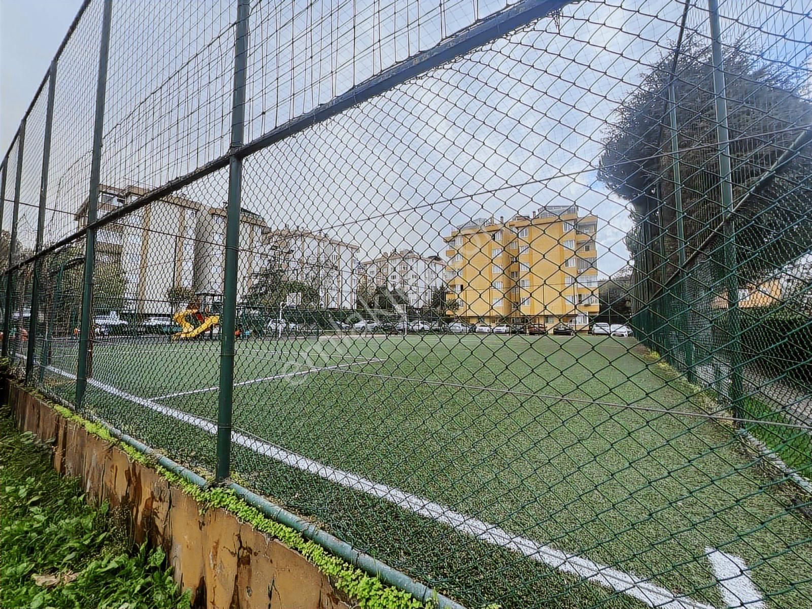 Yeşil Çengelköy Sitesinde Ara Kat 3+1 Satılık Daire - Görsel 2